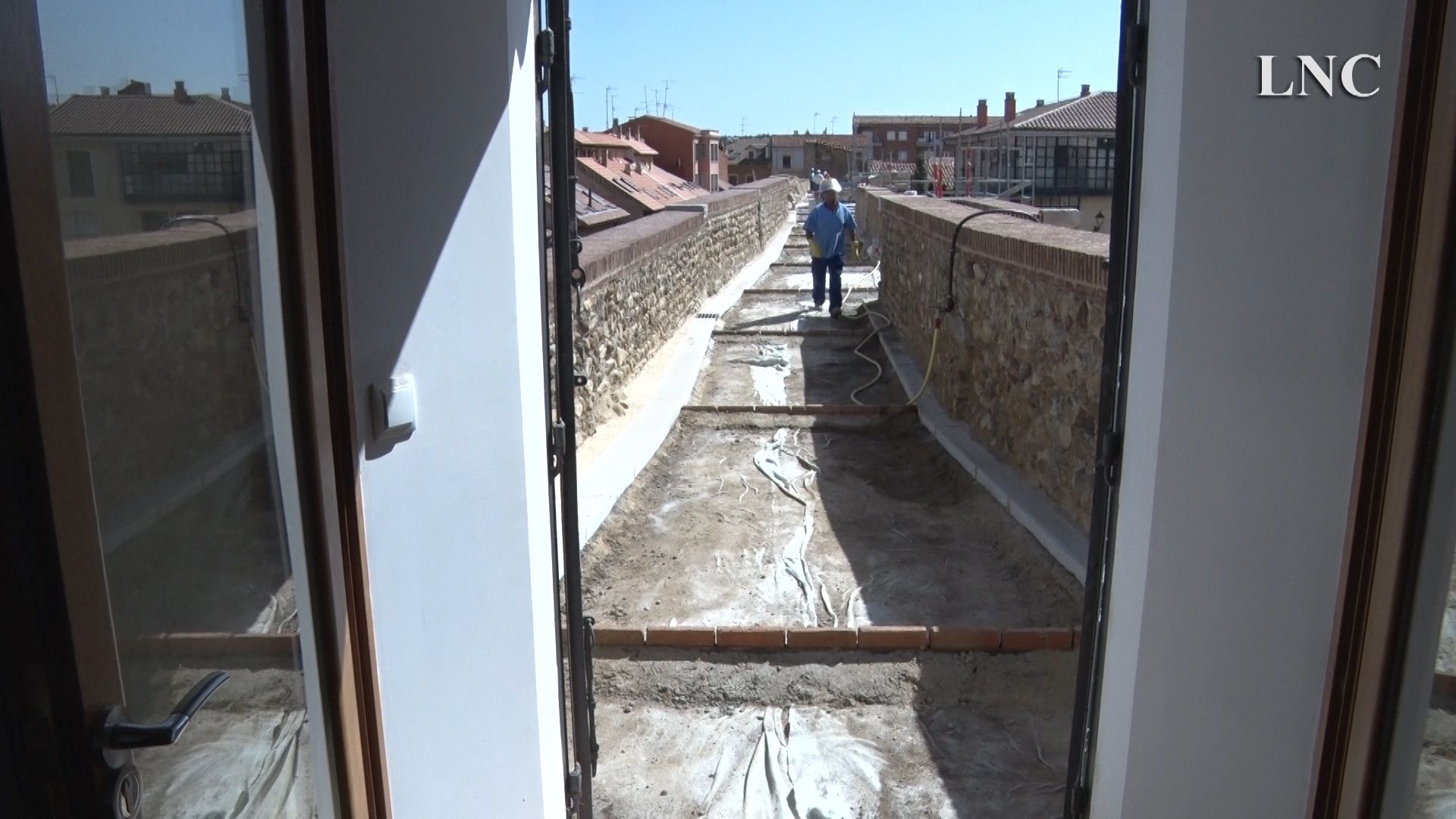 frame-8muralla.jpg frame-8muralla.jpg