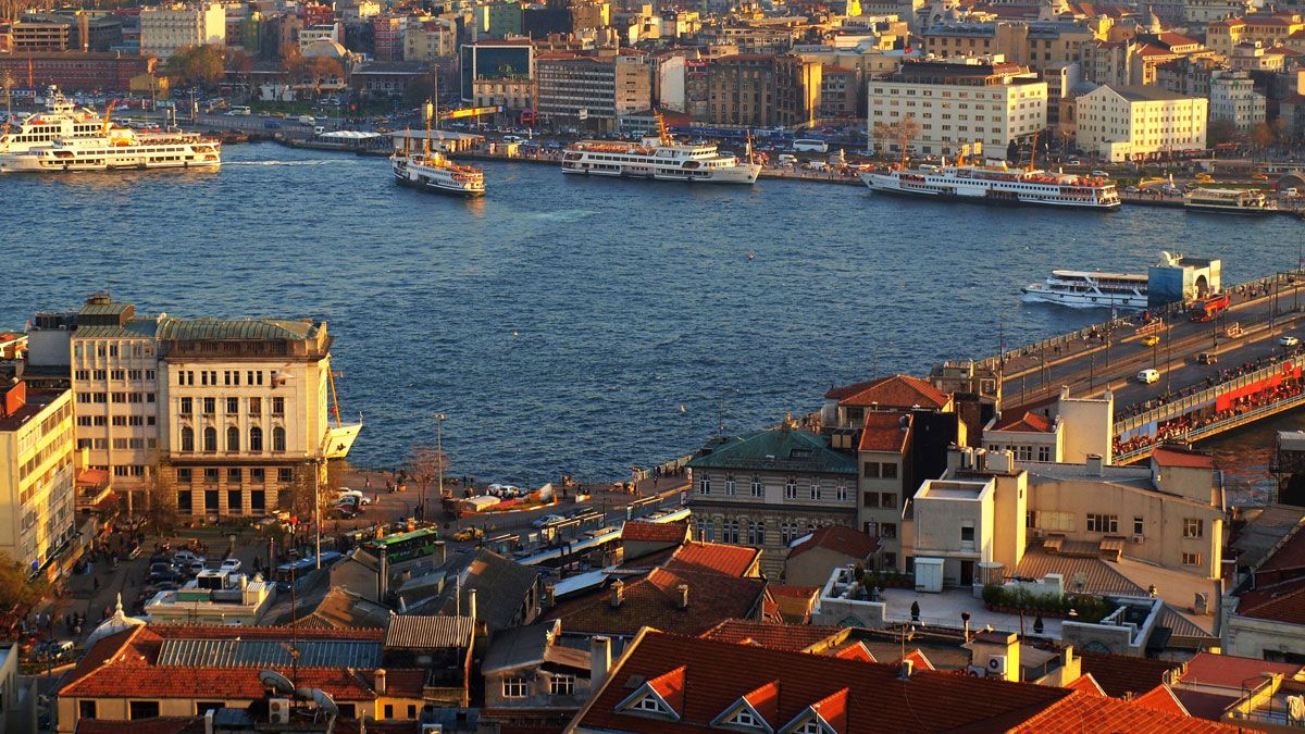 Estambul, uno de los paisajes que nos presenta Cuenya en su libro.| L.N.C.