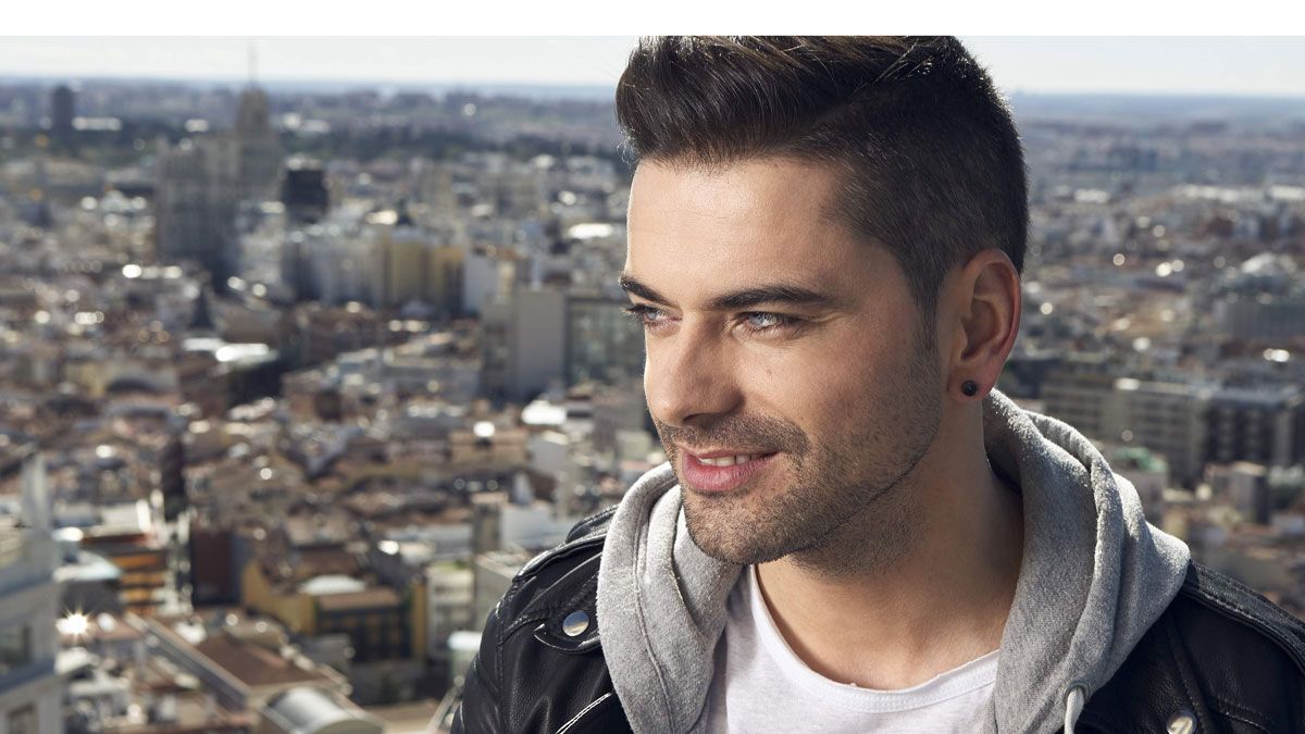 El leonés Luis Gutiérrez, Lugotti, reconoce que en este nuevo disco el cambio de estilo es notable y está influenciado por su toma de contacto el año pasado en Ibiza. | LNC