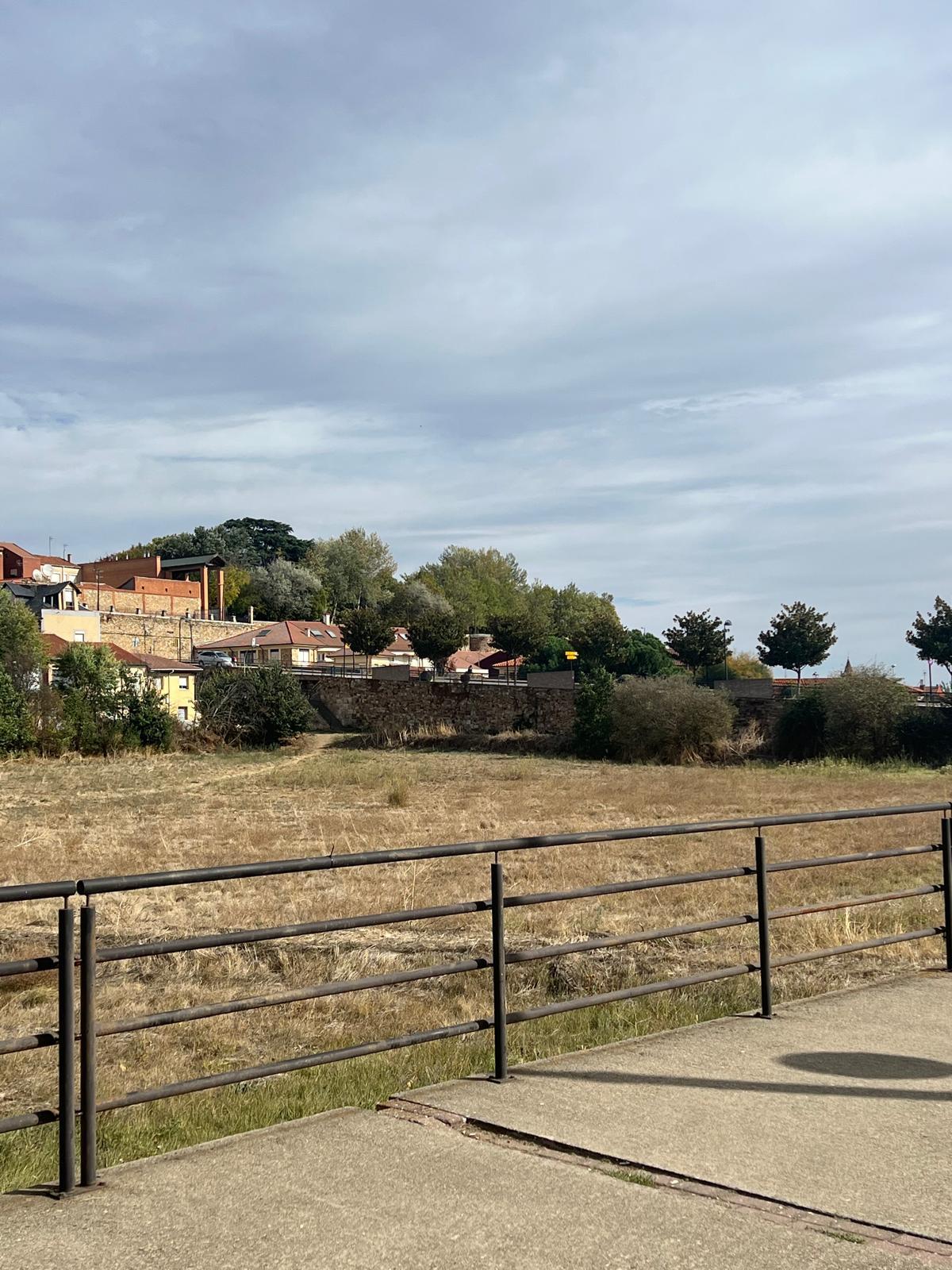 Zona del Sector 'SU-NC-R8. Bastión' donde se implantará el Lupa. | L.N.C.