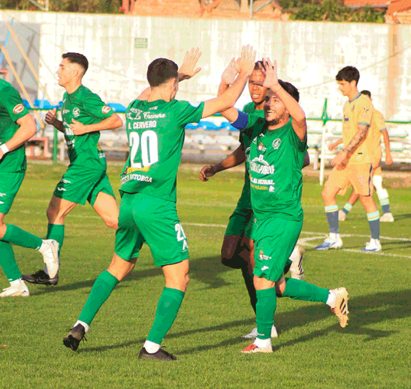 Uno de los momentos del último partido del Astorga en La Eragudina.  ASTORGA