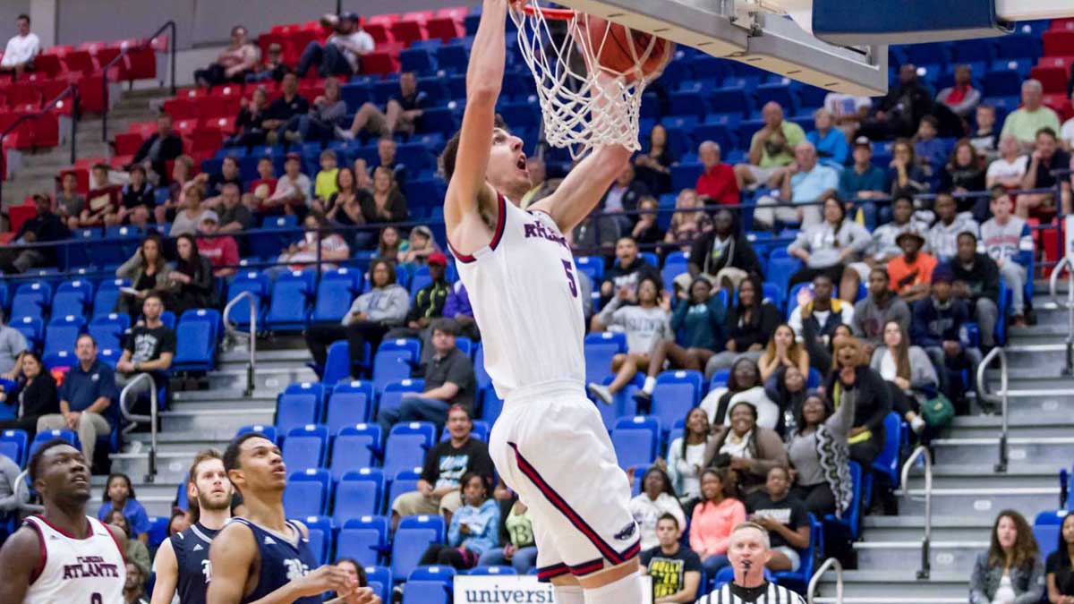 Javier Lacunza en Florida State.