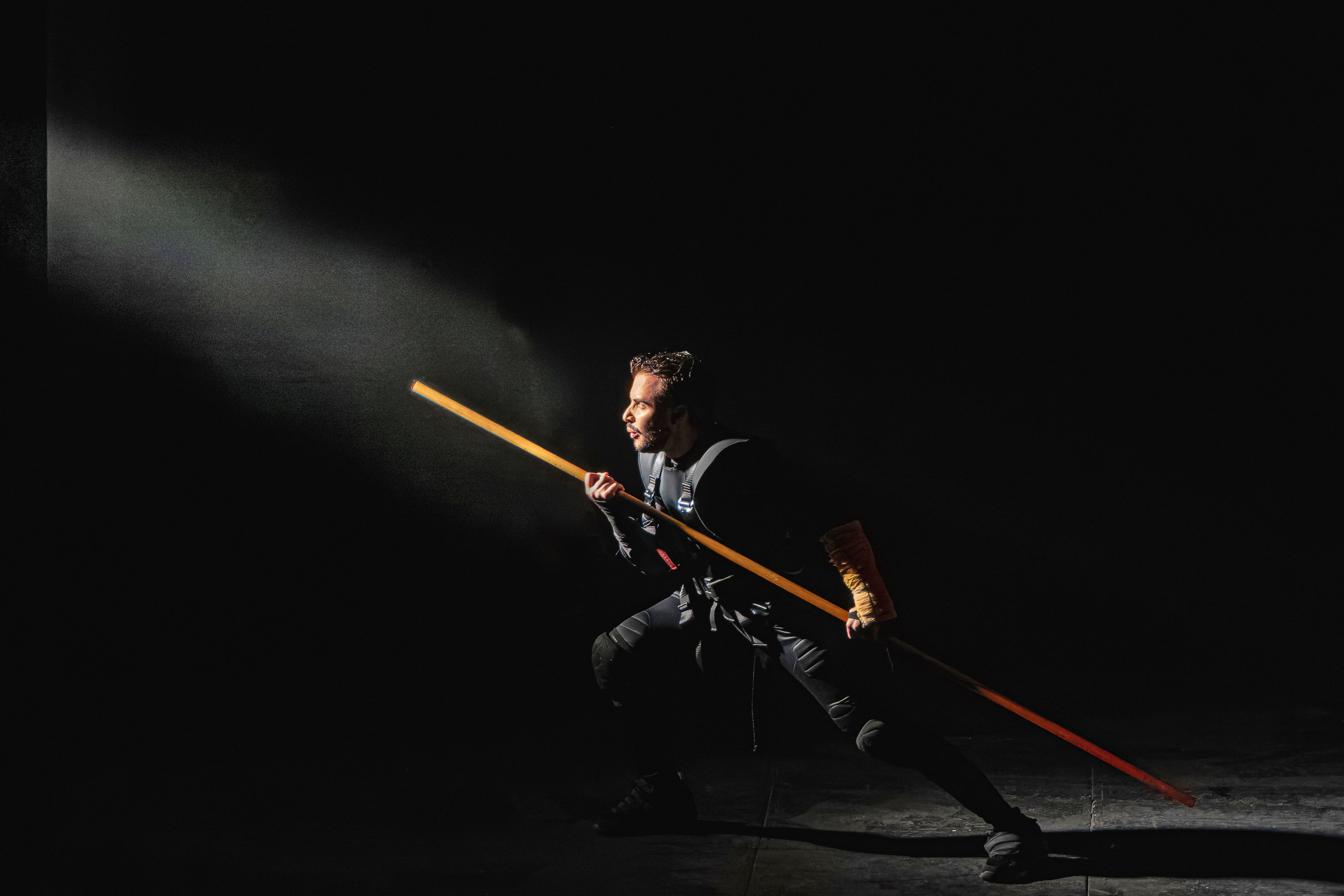 Una escena de la obra 'Tebanas' de Ay Teatro, que aterriza este jueves en el Auditorio de León. | L.N.C.