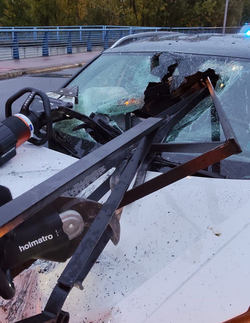 Imagen de los Bomberos en el lugar del accidente