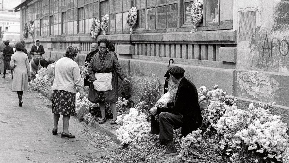 Imagen 1 FER Flores para difuntos 1977