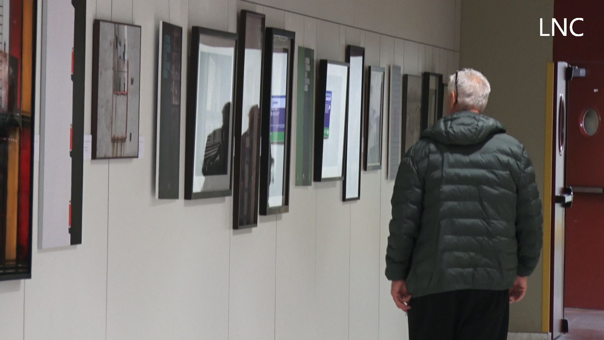 Un "cambio de aires" de toque urbano y contemporáneo en el Hospital de León