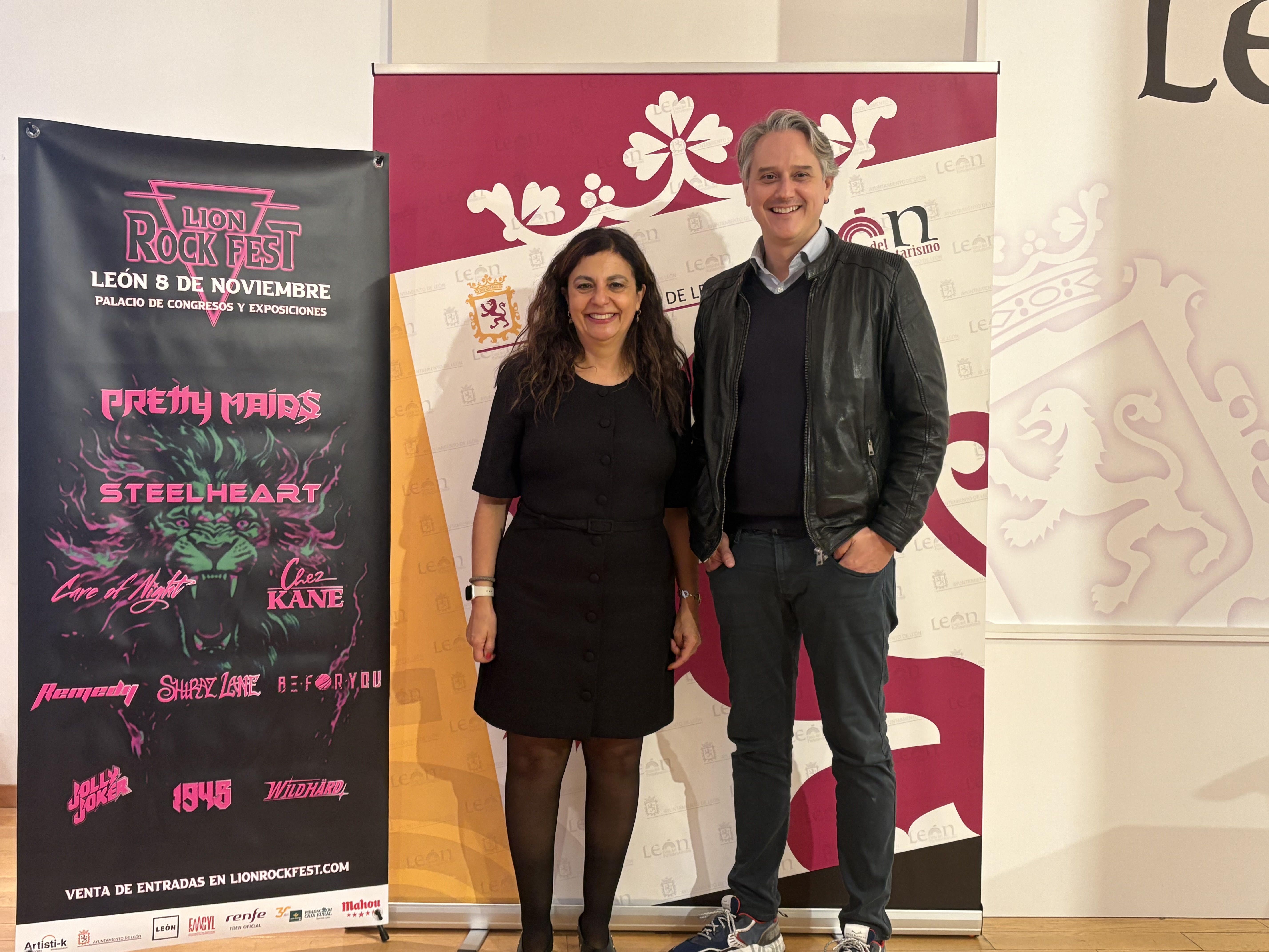 Mercedes Escudero junto al responsable de Artisti-K Producciones. | L.N.C.