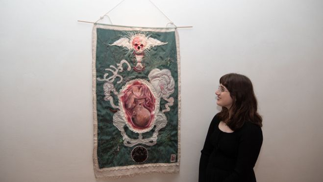 Ante la tela del círculo anterior al nacimiento y la muerte.VICENTE GARCÍA Ante la tela del círculo anterior al nacimiento y la muerte.VICENTE GARCÍA