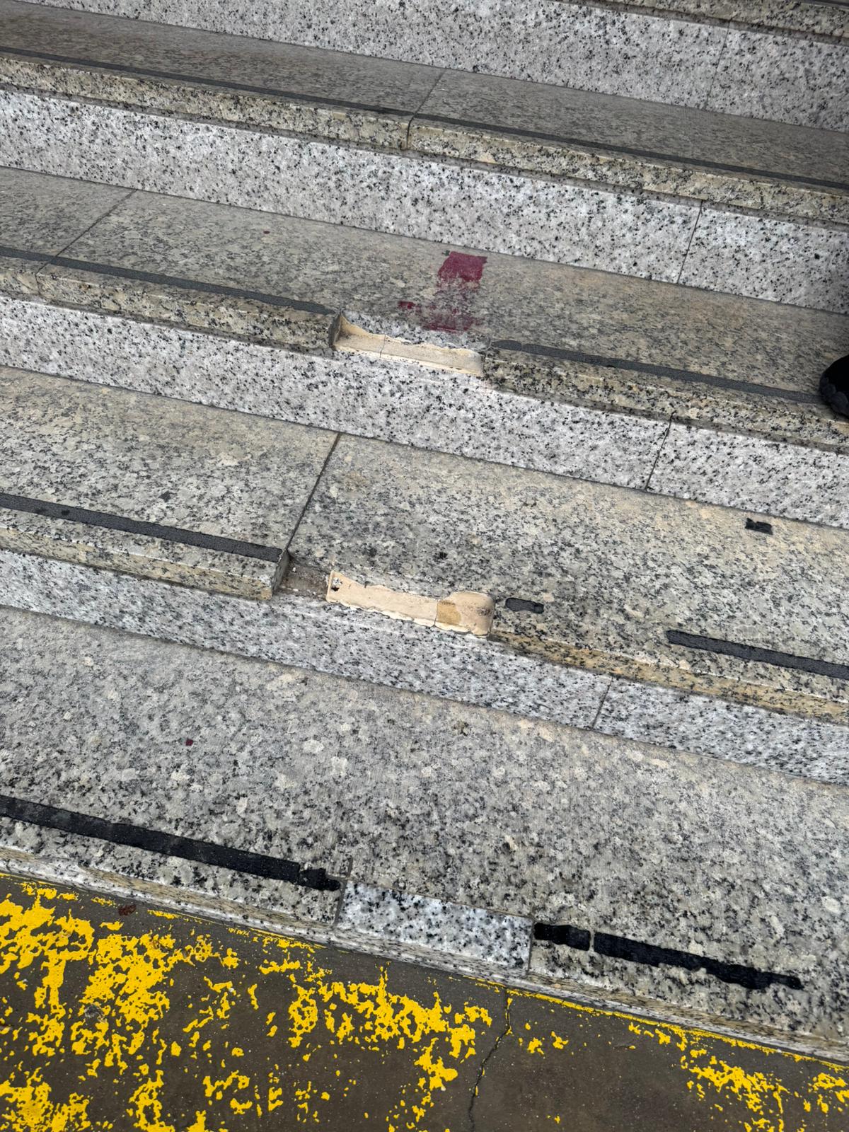 Denuncian el grave deterioro del Centro de Salud de Cistierna 