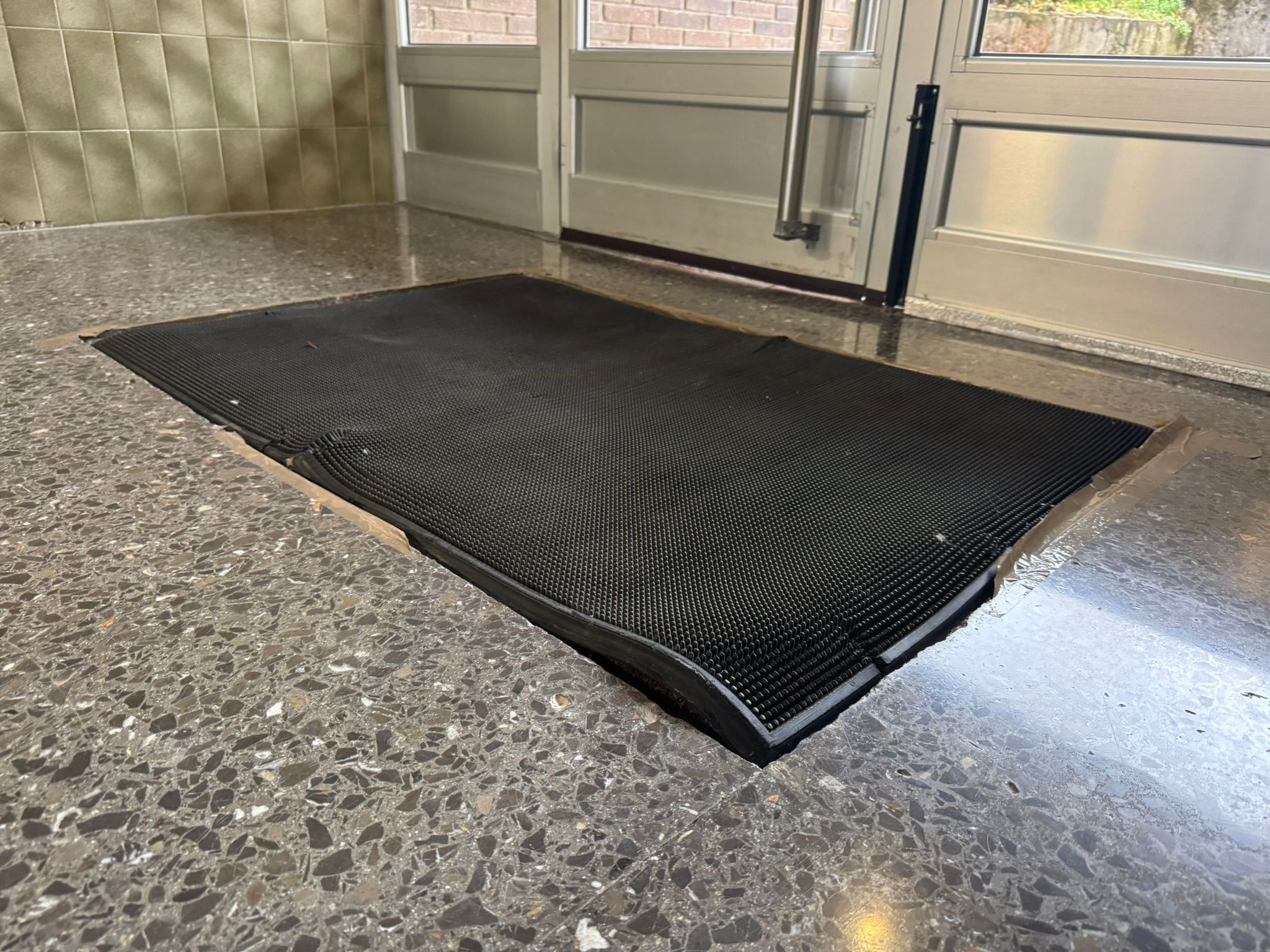 Denuncian el grave deterioro del Centro de Salud de Cistierna