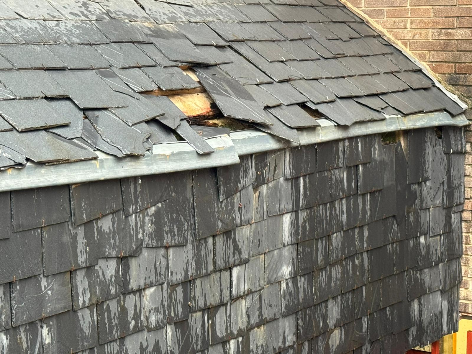 Denuncian el grave deterioro del Centro de Salud de Cistierna 