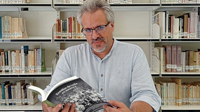 La imagen y el recuerdo de su tierra estaba presente en todas las publicaciones y nombres de las sociedades que iban creando