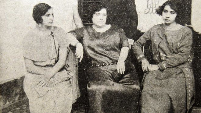 La presencia femenina en la emigración leonesa fue mucho menor que la masculina, por razones obvias en aquellis tiempos