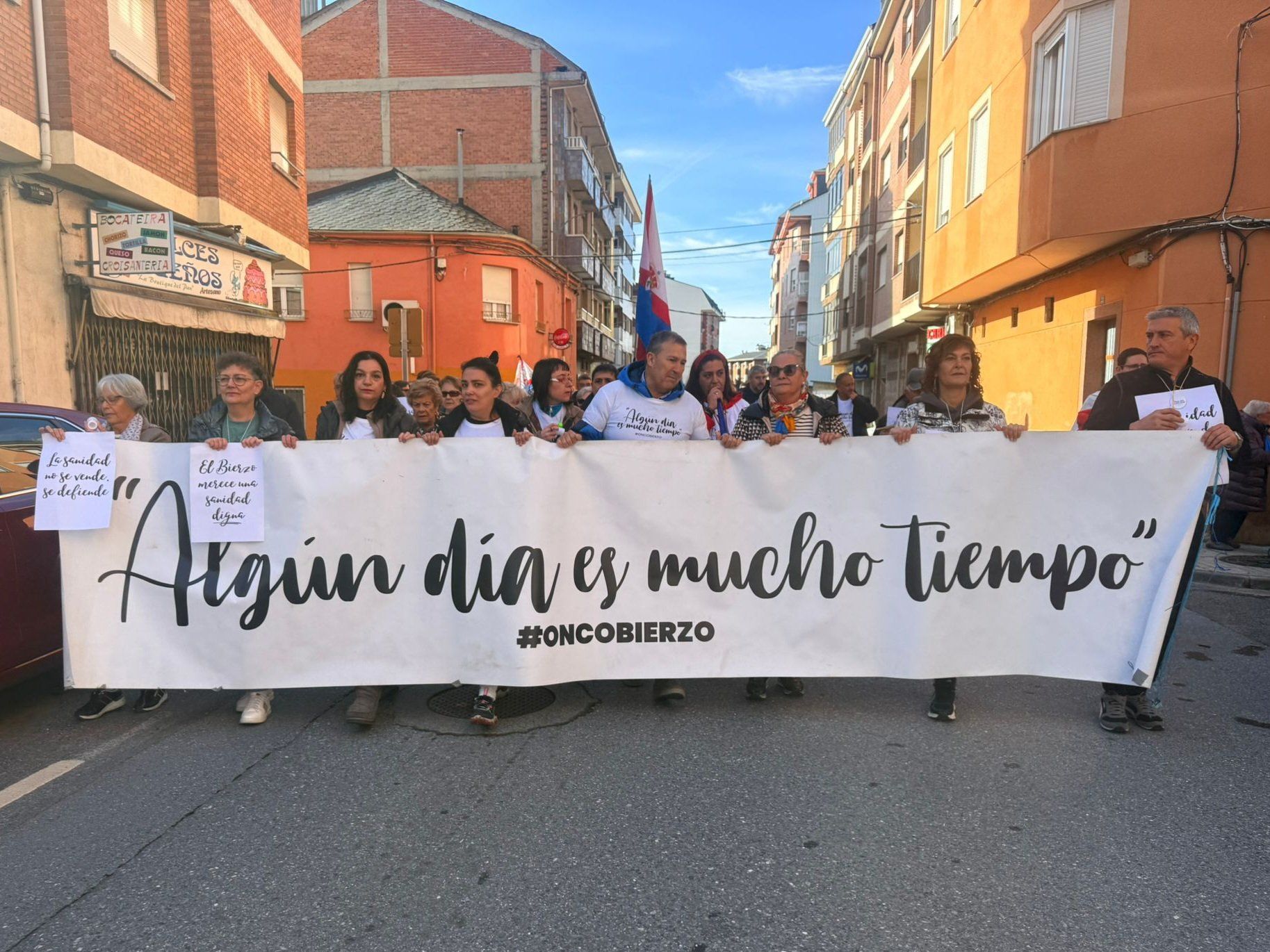 Un instante de la manifestación en defensa de la sanidad pública celebrada en Bembibre. | DIPUTACIÓN DE LEÓN