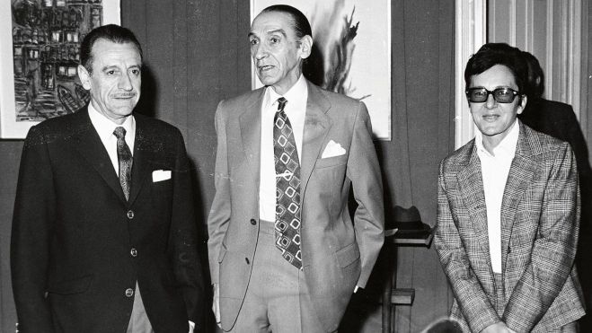 Emilio Hurtado en un momento de su intensa agenda en diversos campos, de la medicina a la política