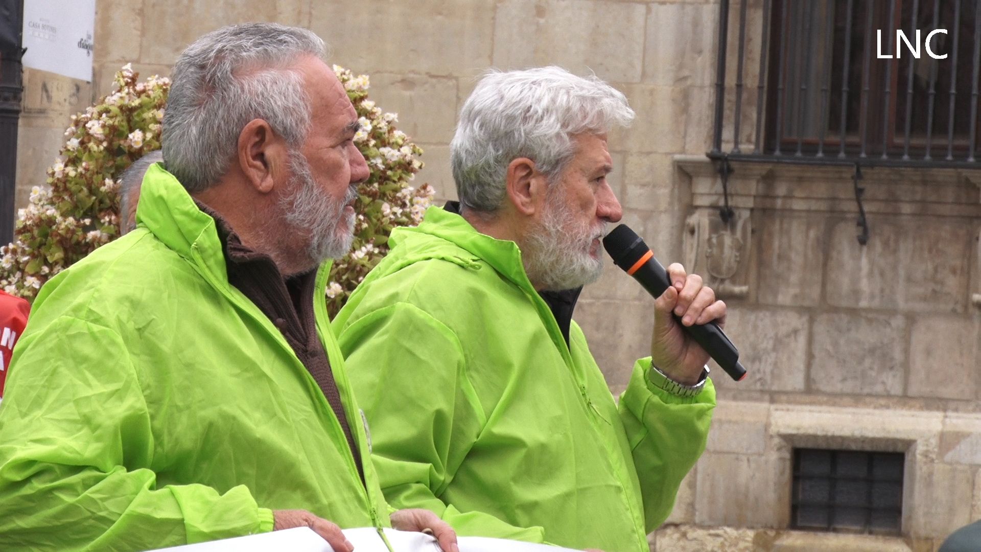 Los pensionistas leoneses salen a la calle en defensa de los servicios públicos Los pensionistas leoneses salen a la calle en defensa de los servicios públicos