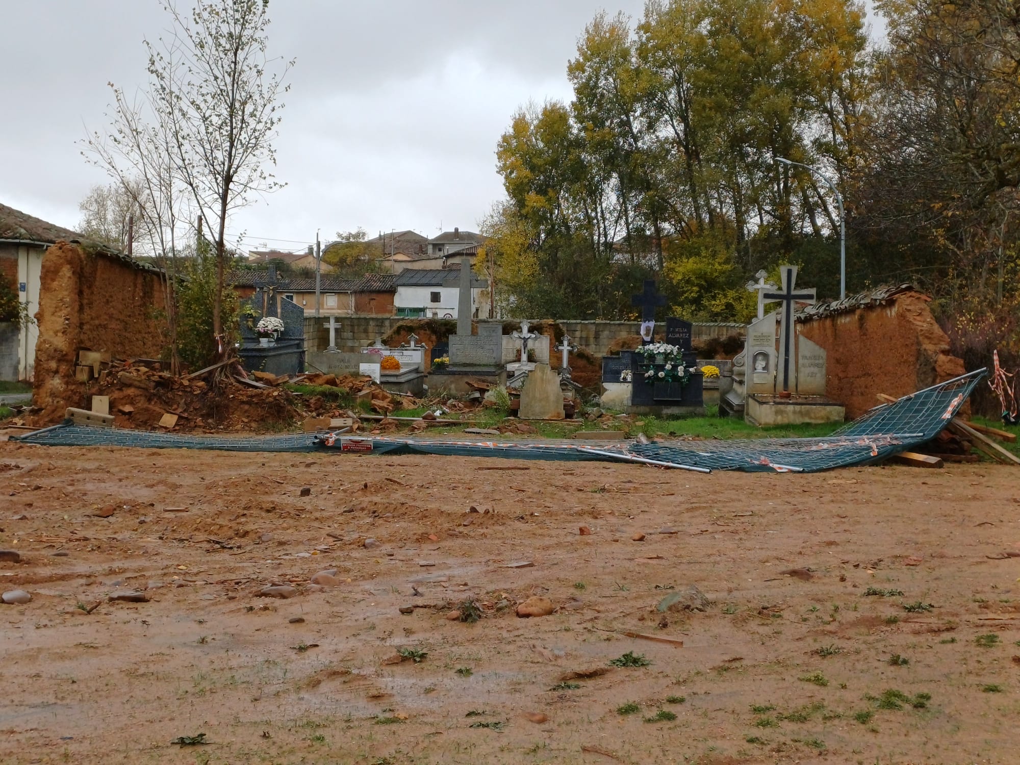 WhatsApp Image 2025 11 14 at 13.43.44 (1)