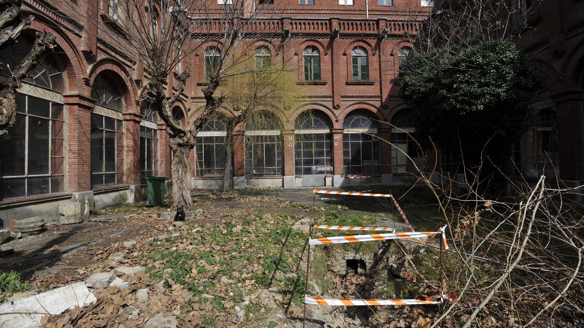 Imagen del patio del Seminario Mayor, donde se han localizado los restos arqueológicos. | DANIEL MARTÍN