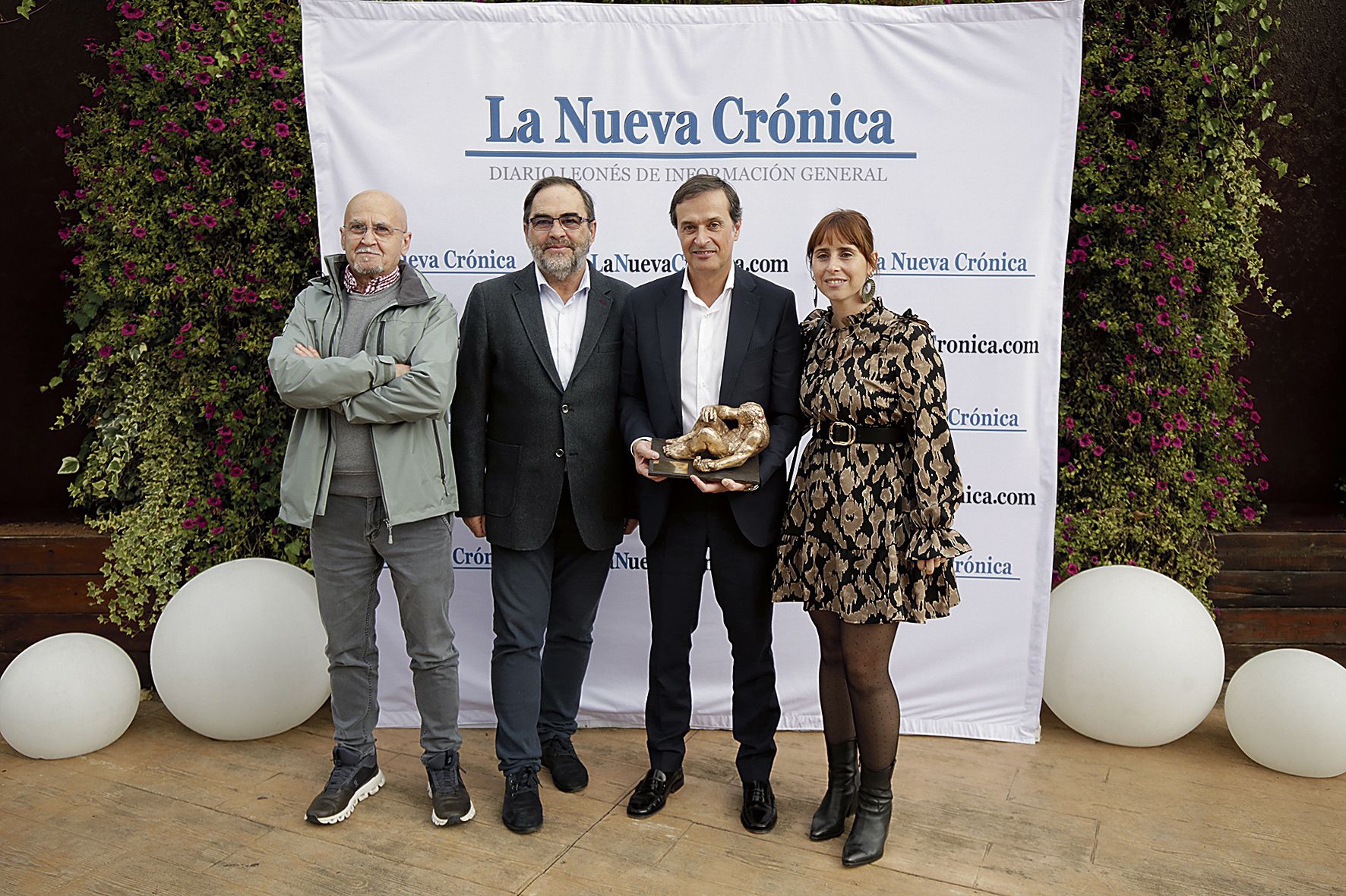Pedro Fernández, Alfonso Fernández, Adelino Pérez y Lorena Fernández.