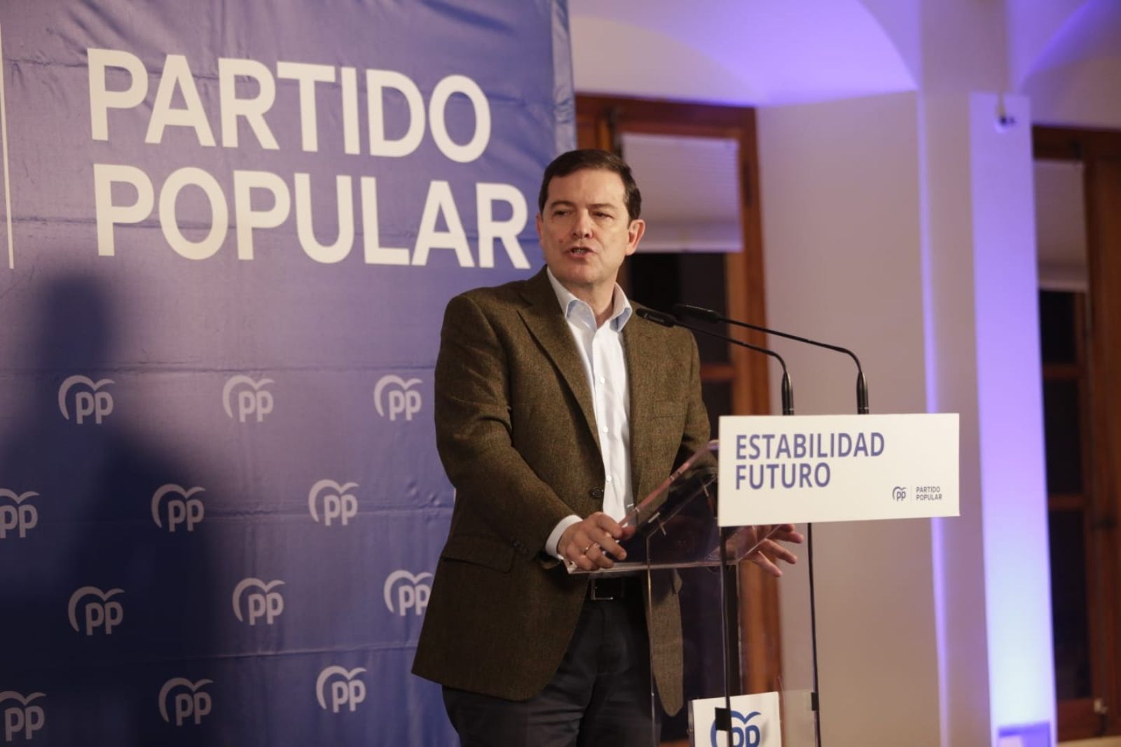 Visita de Alfonso Fernández Mañueco a León | FERNANDO OTERO