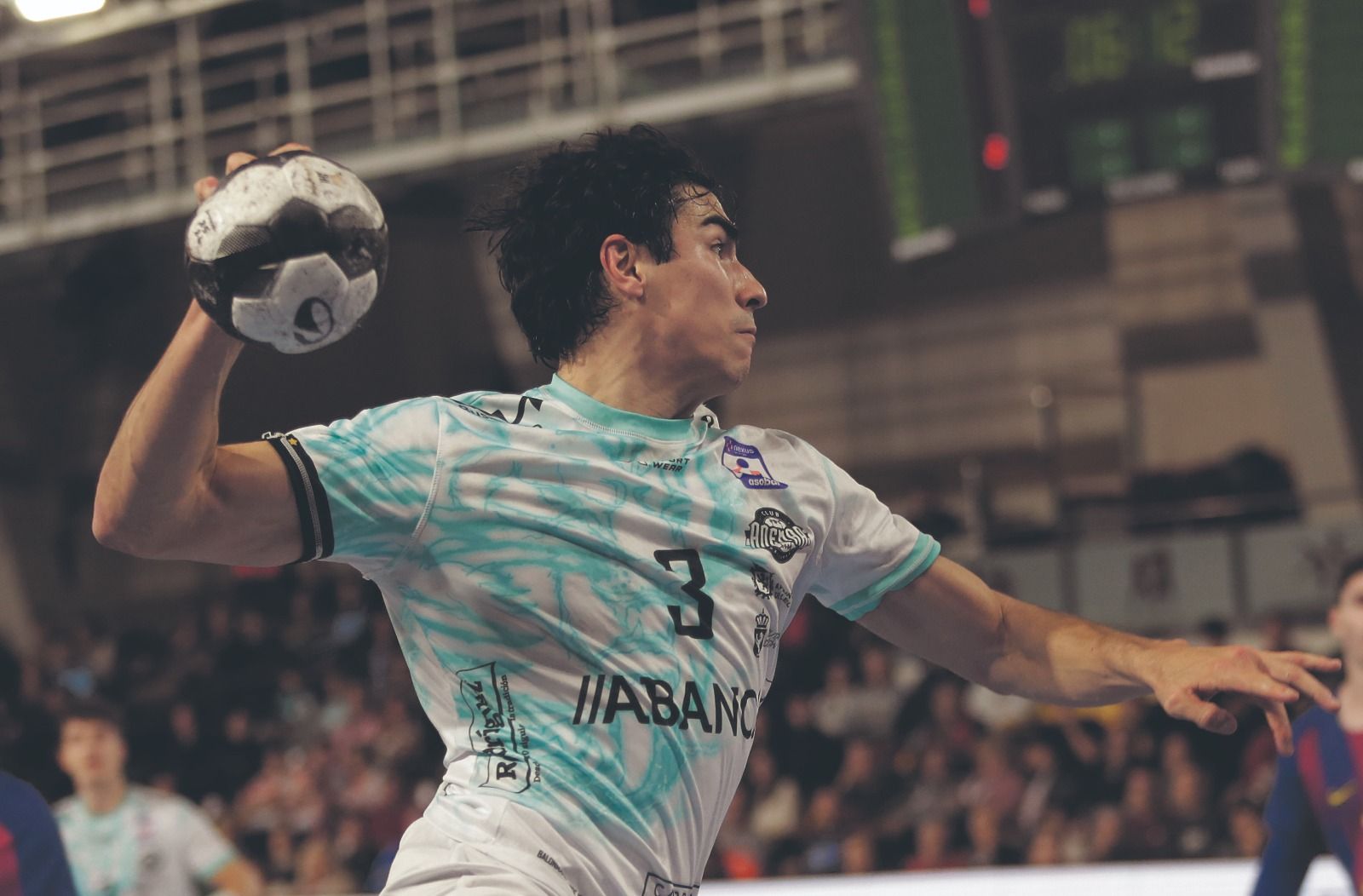 El Ademar volvió a dejarse puntos contra uno de los equipos de la zona baja de la tabla. FERNANDO OTERO