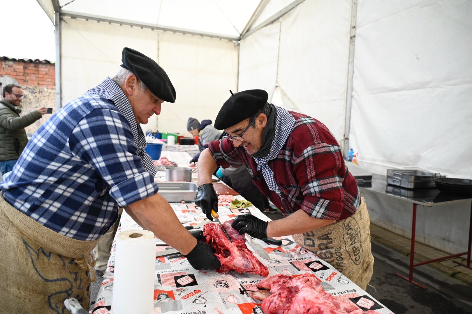 Cistierna cumple un año más con la Feria de Santa Catalina. | SAÚL ARÉN