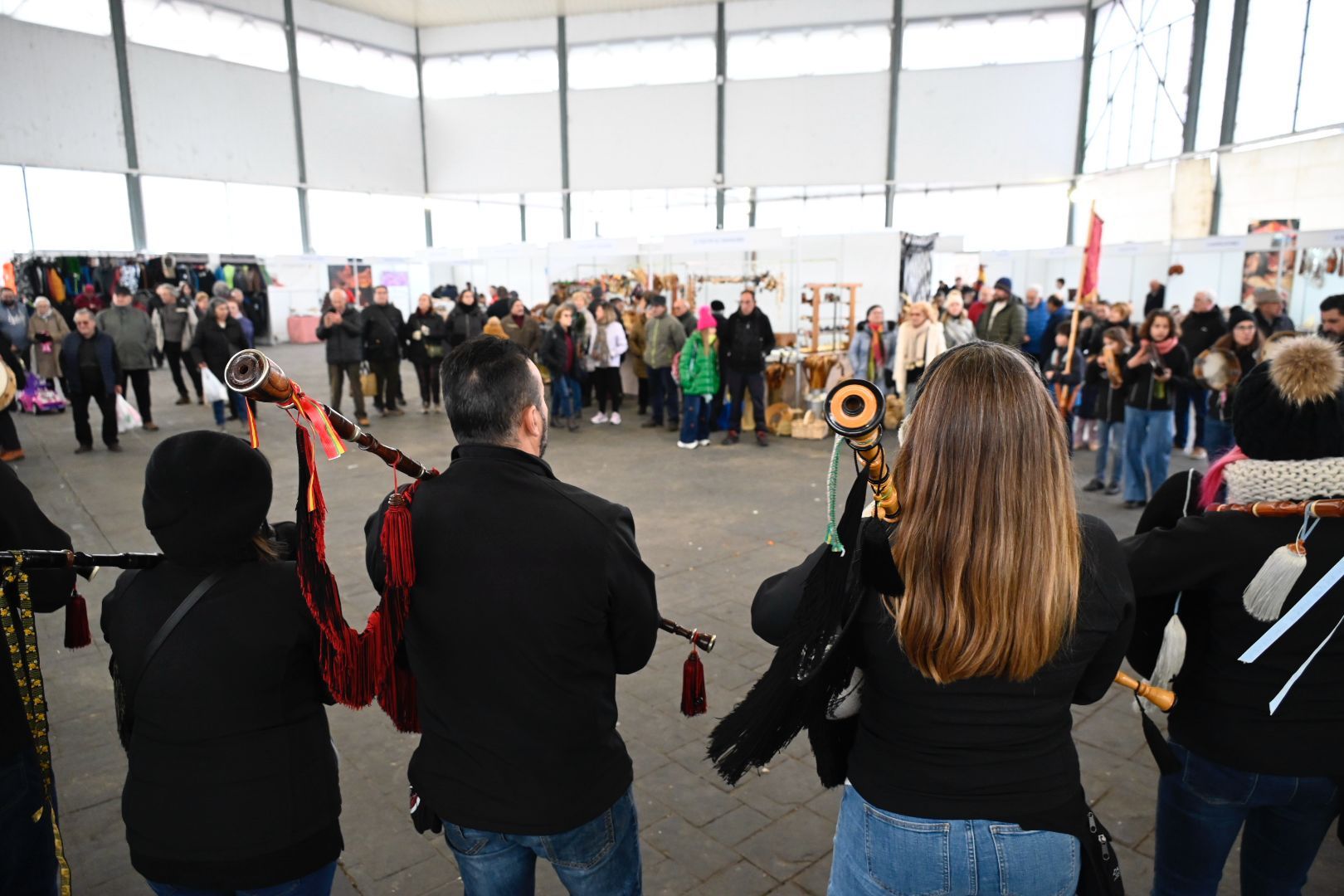 Cistierna cumple un año más con la Feria de Santa Catalina. | SAÚL ARÉN