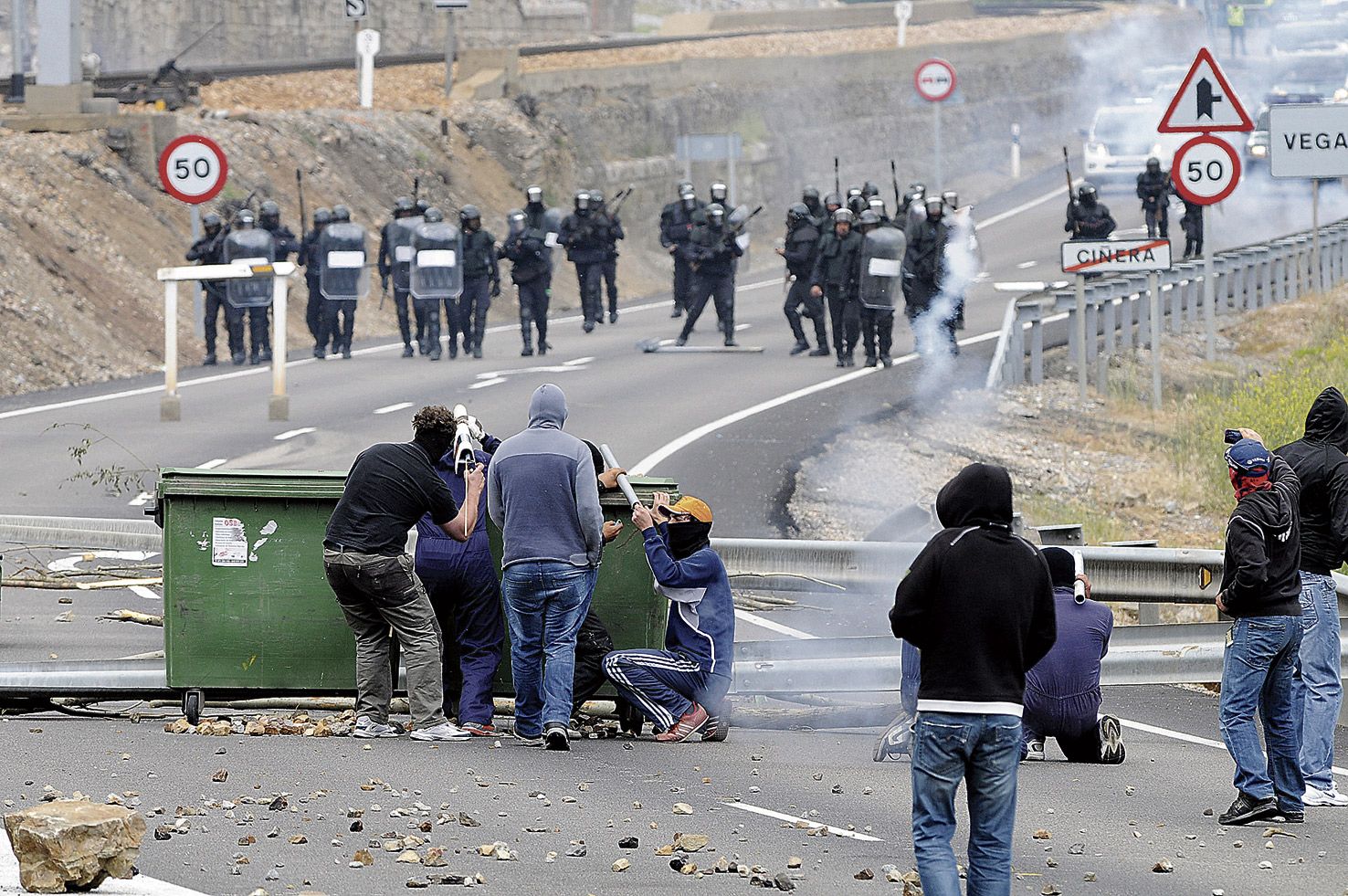 Imagen de una de las últimas protestas mineras en Ciñera. | MAURICIO PEÑA