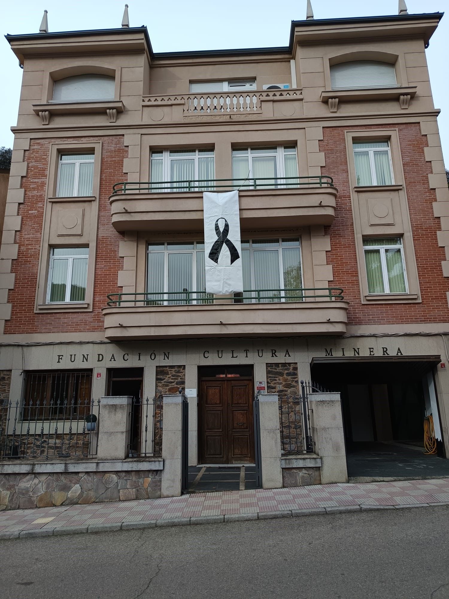 La Fundación Cultura Minera se suma al luto por los mineros fallecidos. | L.N.C.