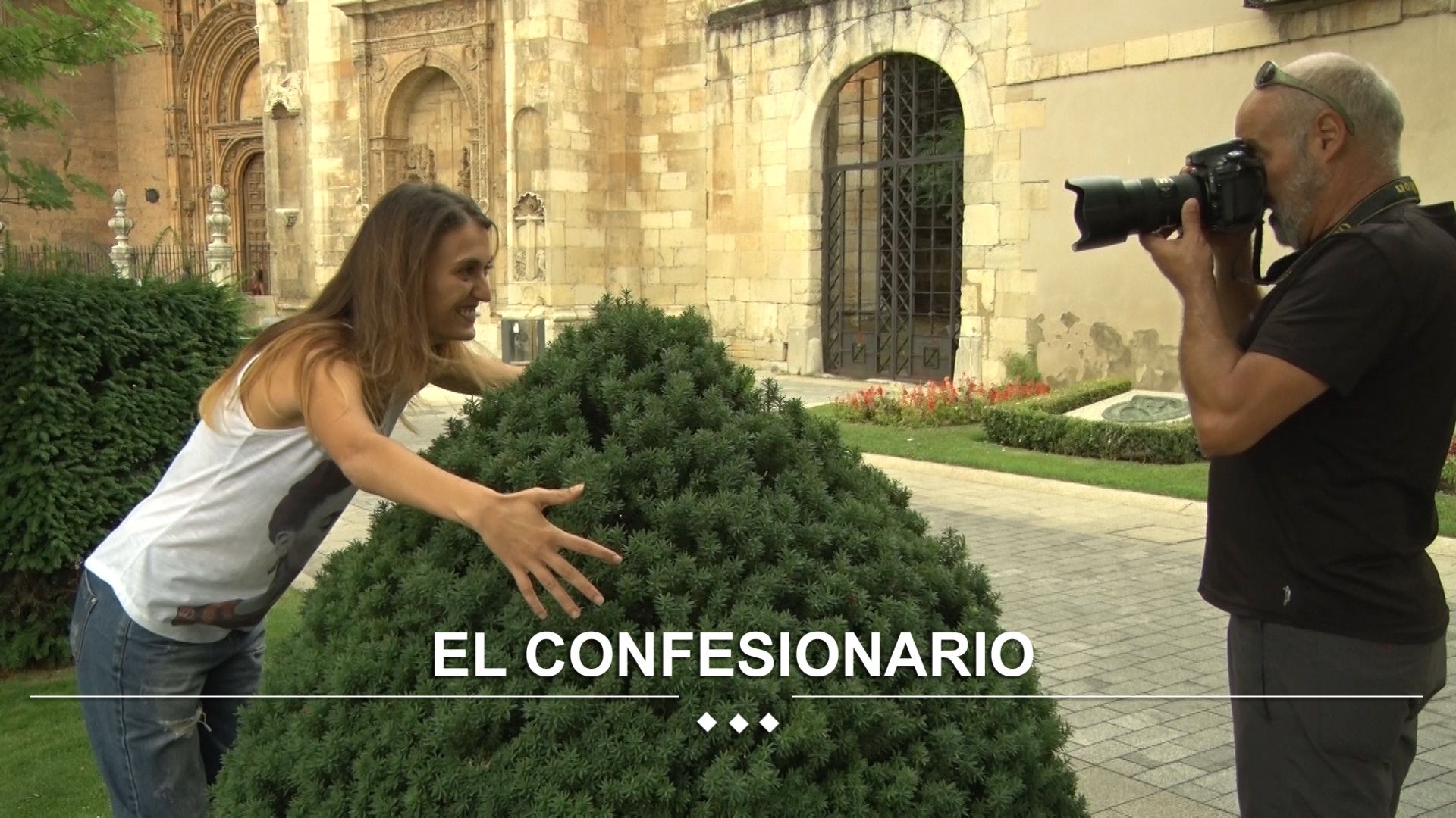 frame-19confesionario.jpg frame-19confesionario.jpg