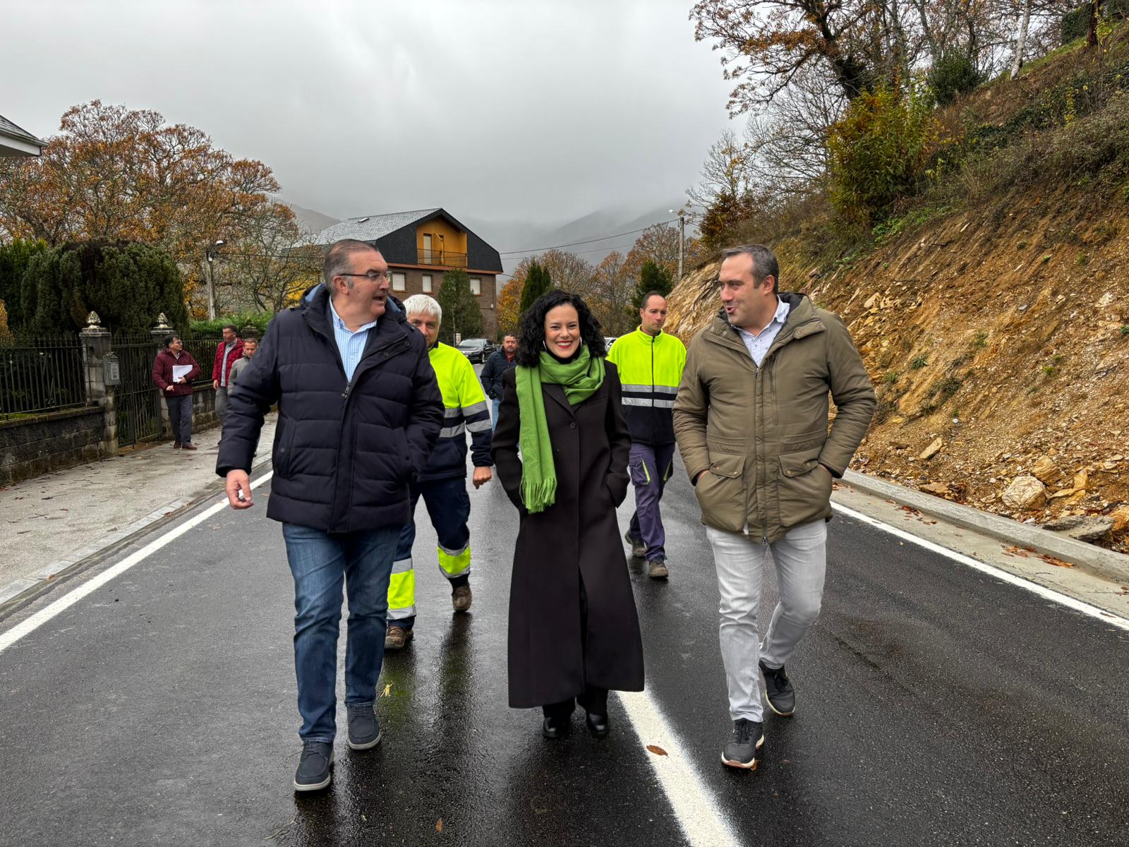 Visita de los delegados de Diputación a las obras.