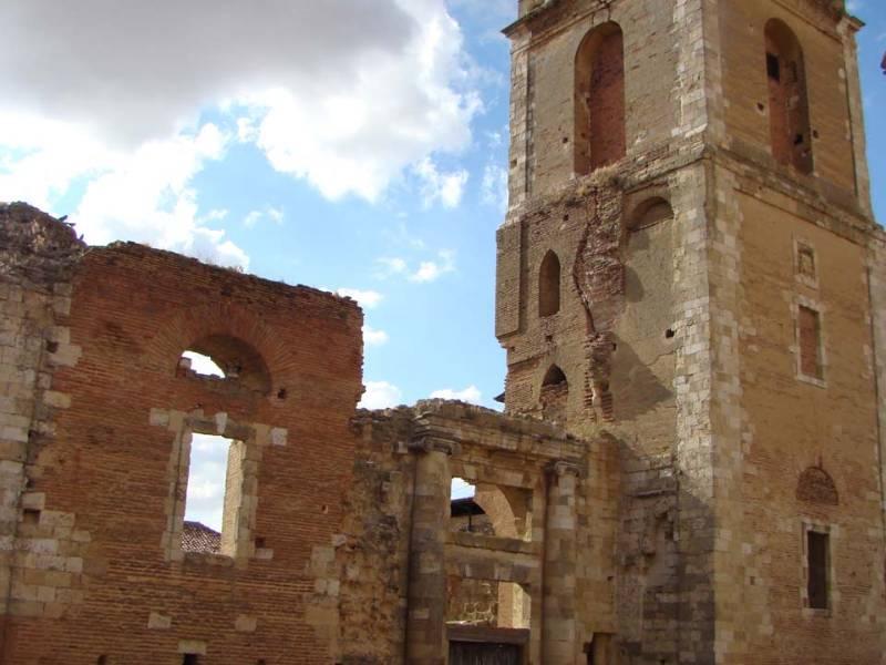 En la imagen, ruinas del monasterios de San Facundo y San Primitivo de Sahagún.