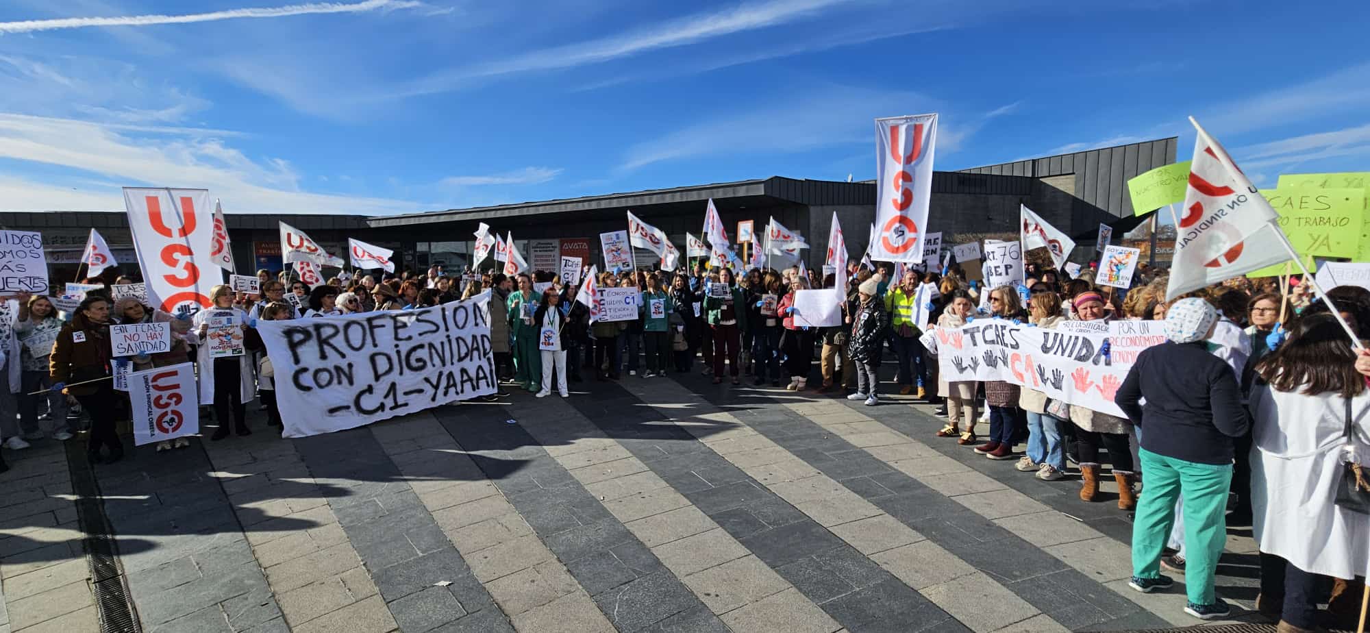 Huelga de técnicos auxiliares de Enfermería en el Hospital de León. | L.N.C.