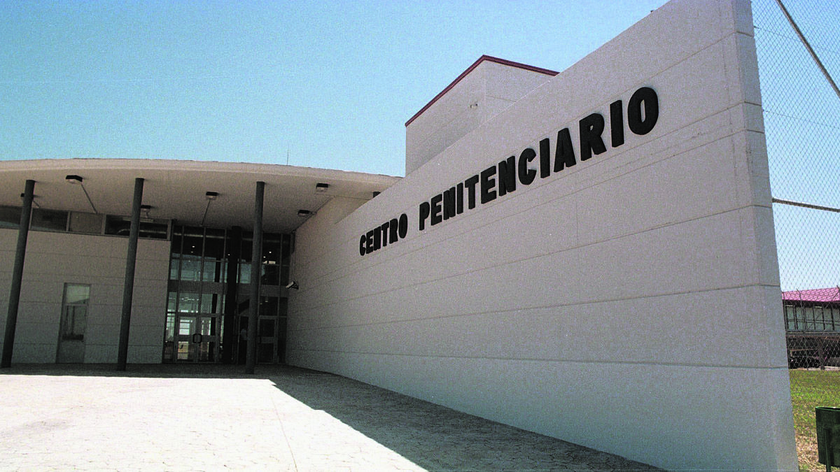El incidente tuvo lugar la tarde de este sábado en el centro penitenciario. | MAURICIO PEÑA El incidente tuvo lugar la tarde de este sábado en el centro penitenciario. | MAURICIO PEÑA