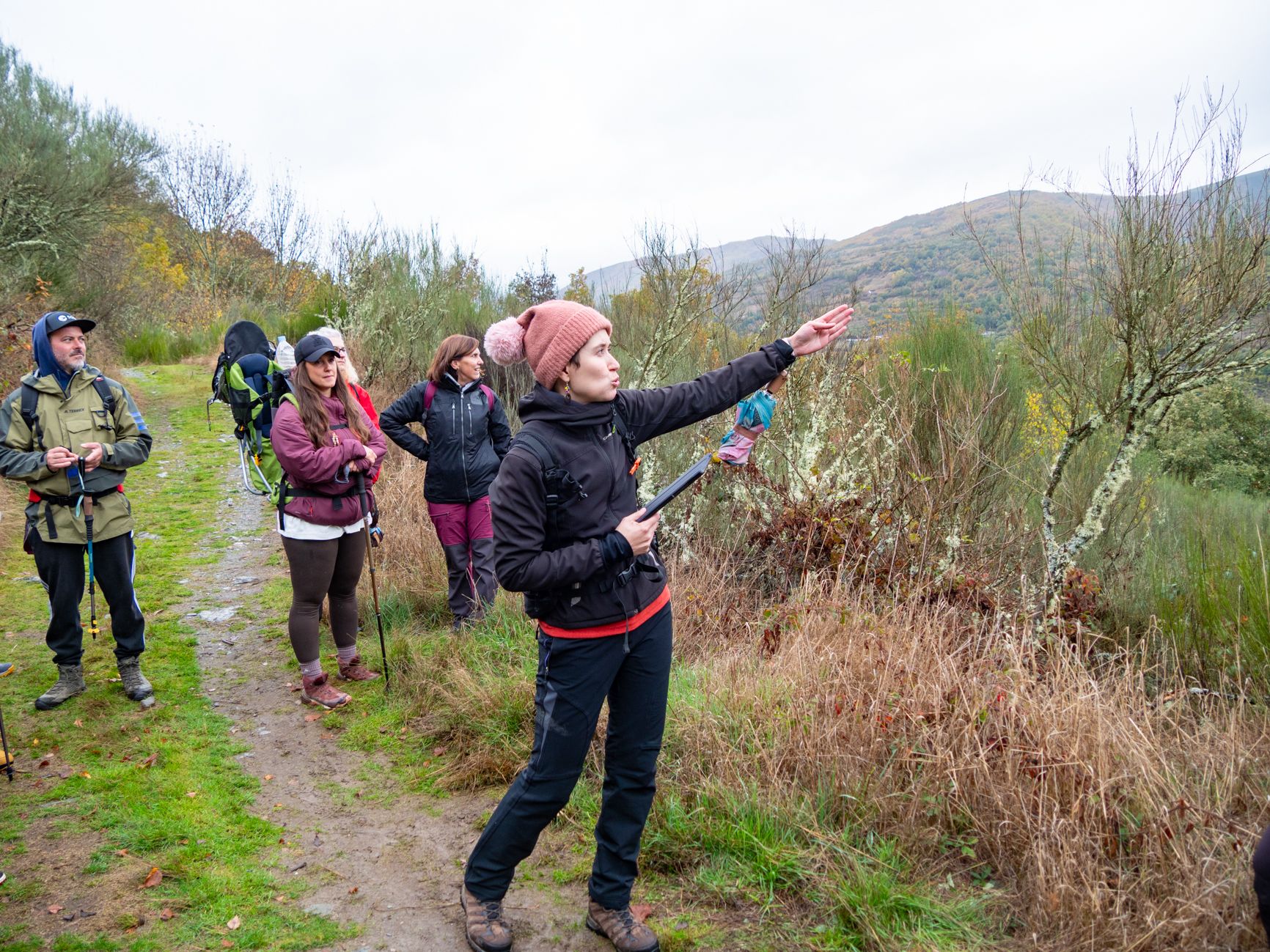 Salida al castro de la Muela con Bárbara Salida al castro de la Muela con Bárbara