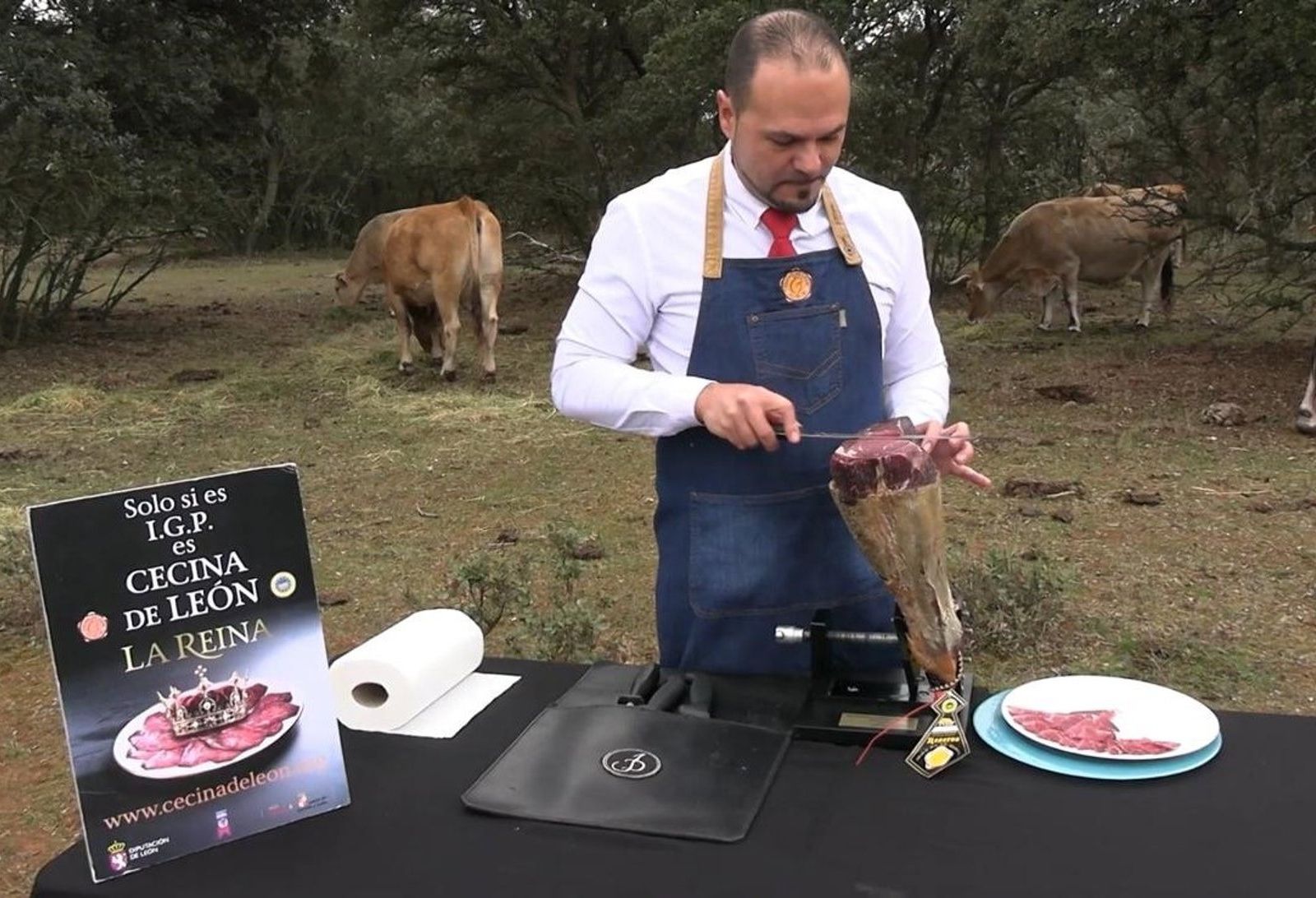 La excelencia de la Cecina de León traspasa fronteras y se erige como "producto estrella" en las propuestas de Navidad | EUROPA PRESS