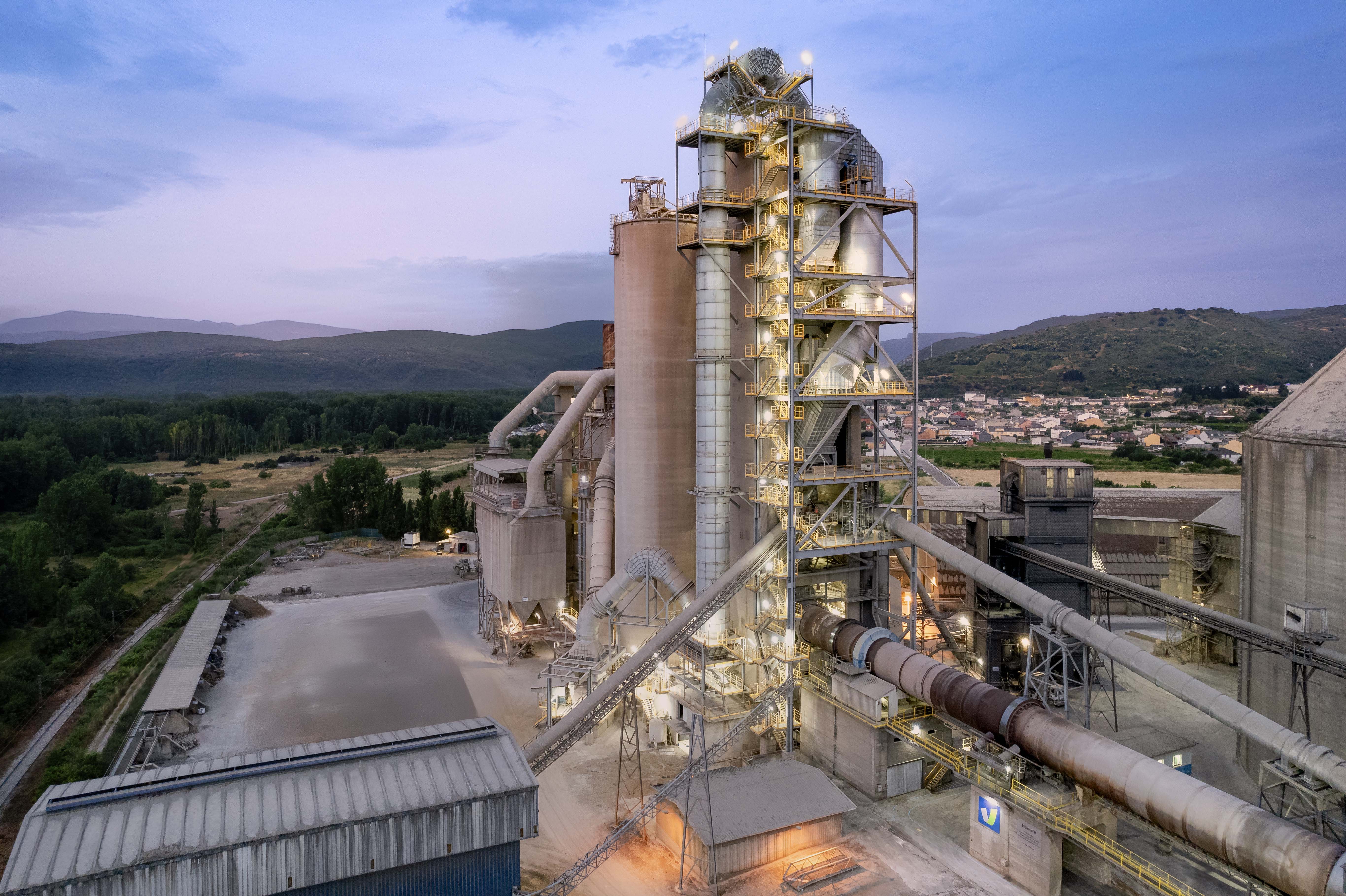 Cementos Cosmos es un buque insignia del Bierzo en el sector industrial.