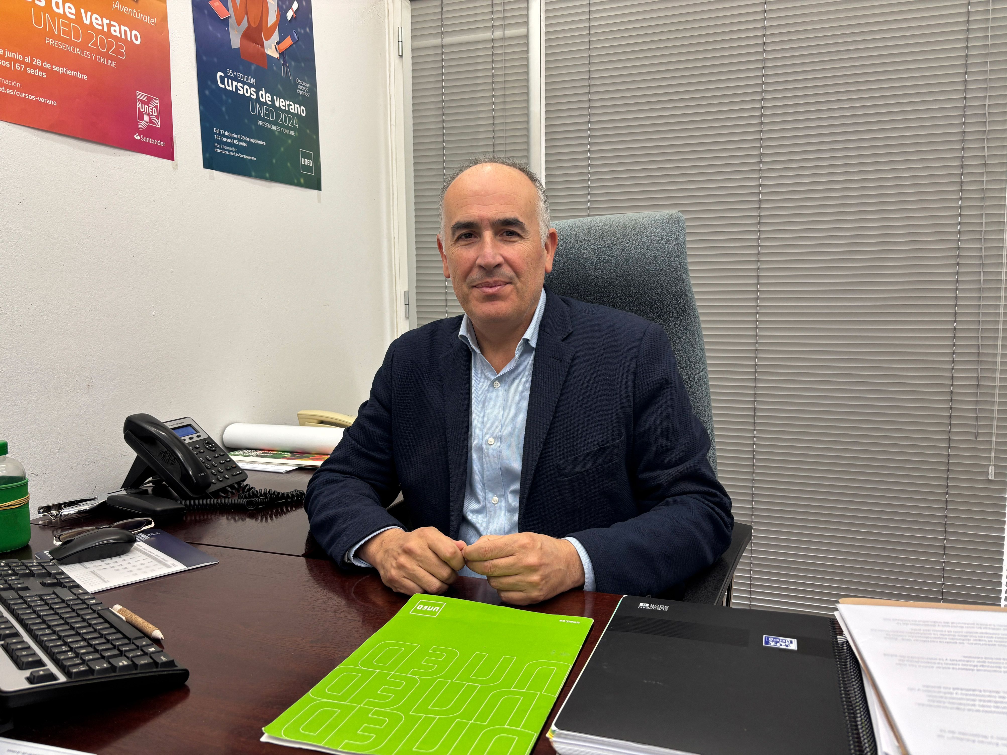 Francisco Balado, profesor de Historia Contemporánea de la Uned. | JAVIER FERNÁNDEZ