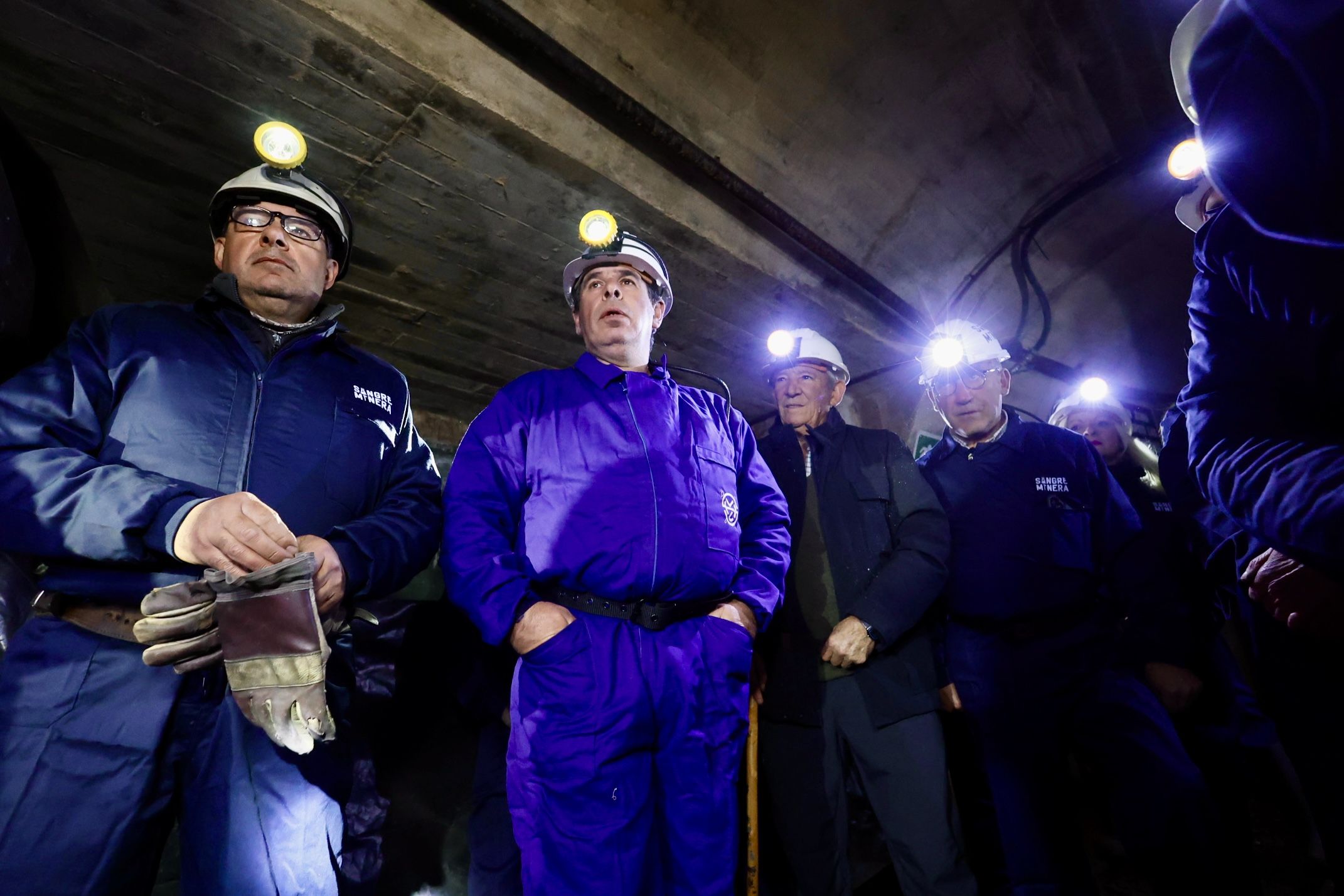 Procesión en honor a Santa Bárbara en La Robla (11)