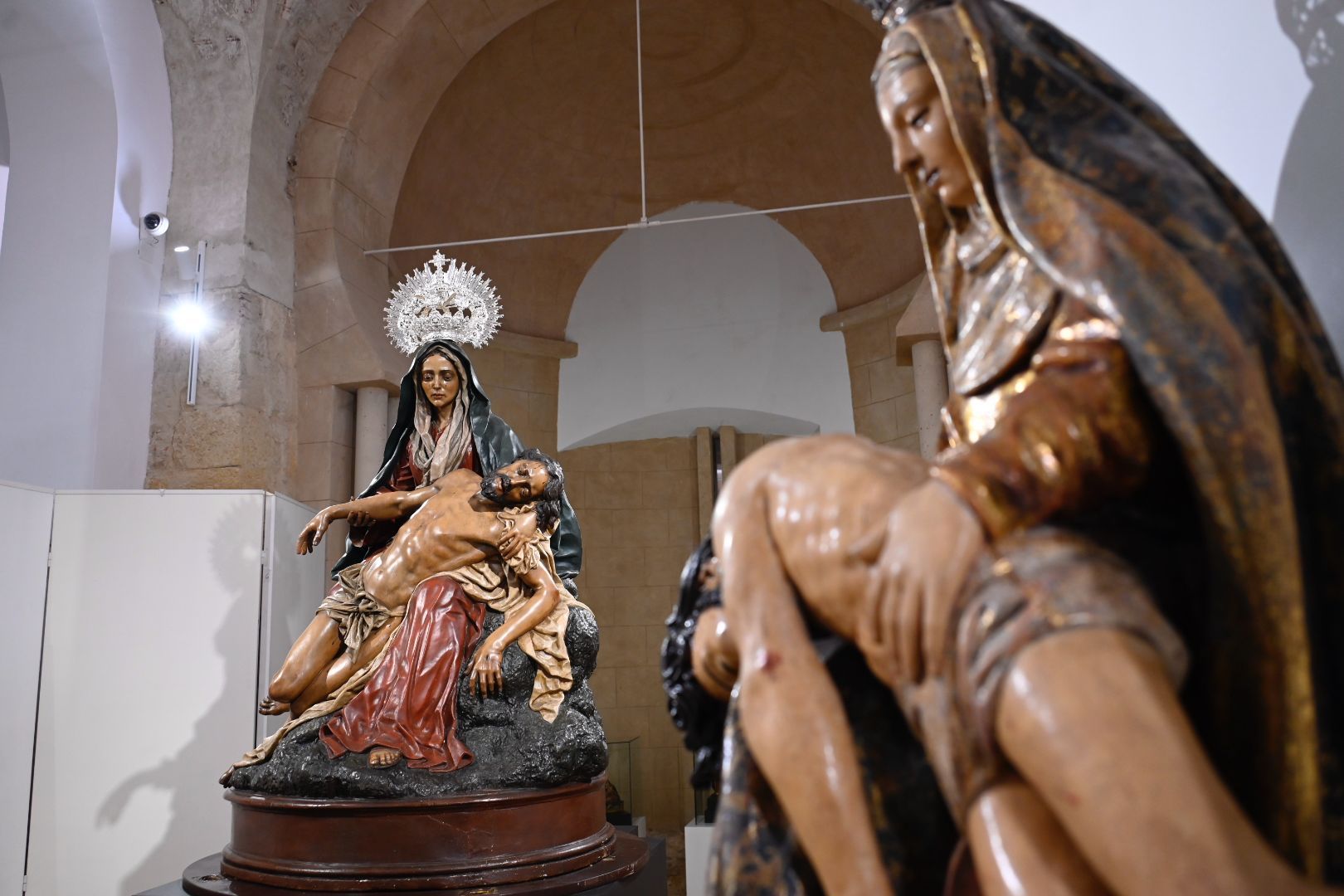 La exposición será inaugurada a las 1800 horas de hoy y permanecerá en el enclave capitalino hasta el próximo 21 de diciembre.  REPORTAJE GRÁFICO DE SAÚL ARÉN