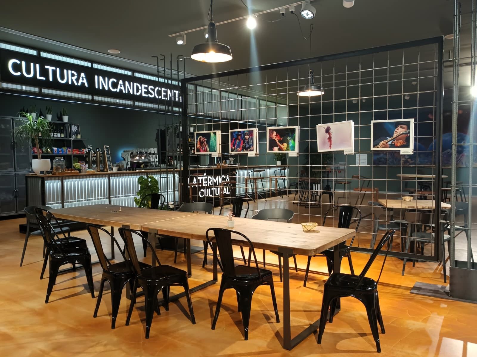 Espacio Cafetería de la Fábrica de la Luz de Ponferrada.