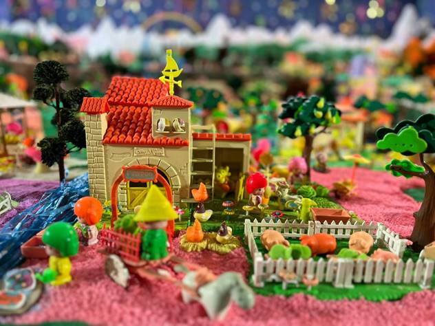 Belén de Pin y Pon en Espinoso de Compludo. Belén de Pin y Pon en Espinoso de Compludo.