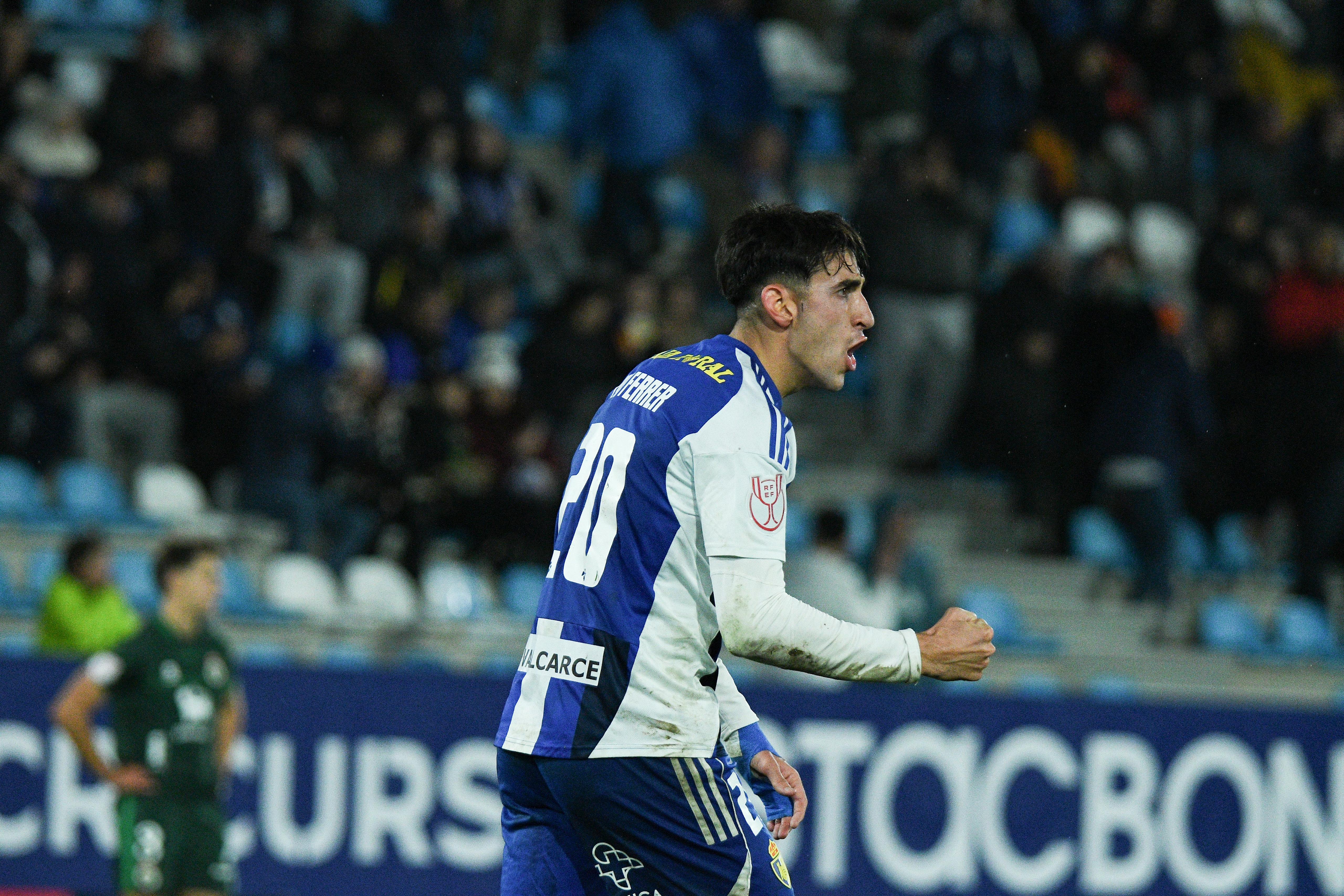La Deportiva cayó se despide de la Copa del Rey en los últimos minutos tras dominar por momentos al Racing de Santander.  REPORTAJE GRÁFICO QUINITO