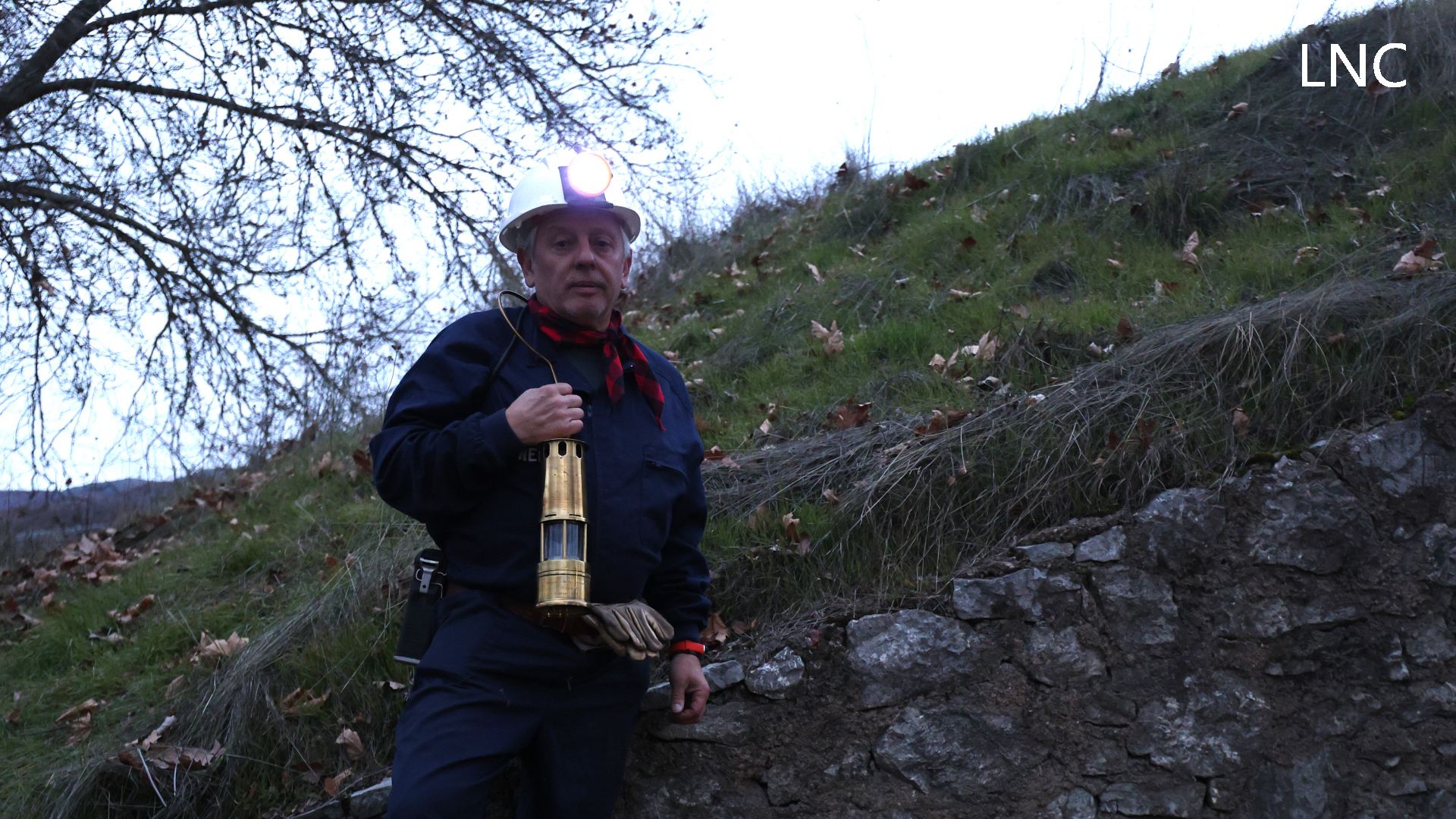 FRAME 05PERSONAJE FRAME 05PERSONAJE