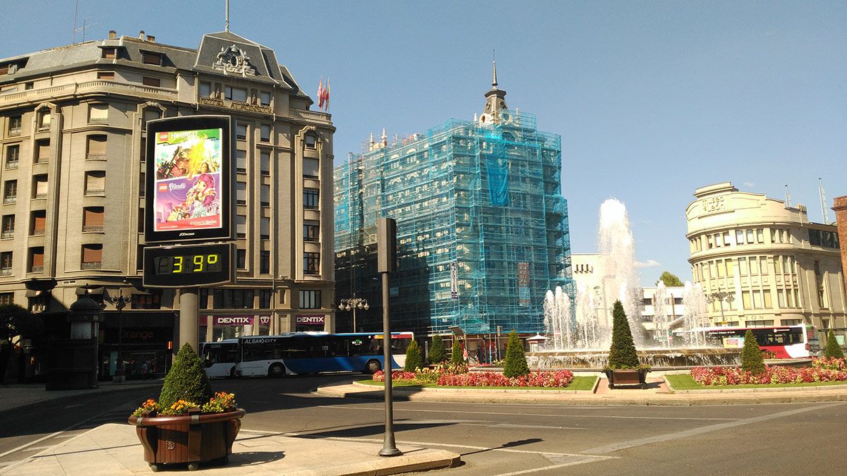 Poco antes de las cinco de la tarde, en Santo Domingo se registraban máximas de 39º. | L.N.C.