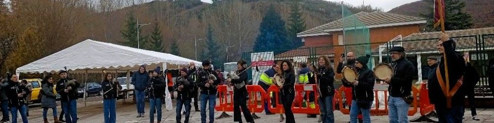 La Agrupación de Gaitas y Percusión Zarzagán. E. NIÑO