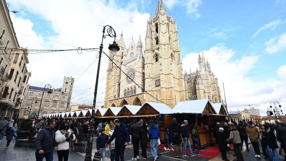 mercado navidad león