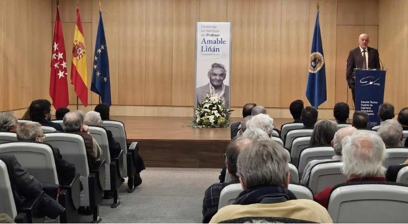 Un instante del homenaje al leonés Amable Liñán en Madrid. L.N.C.