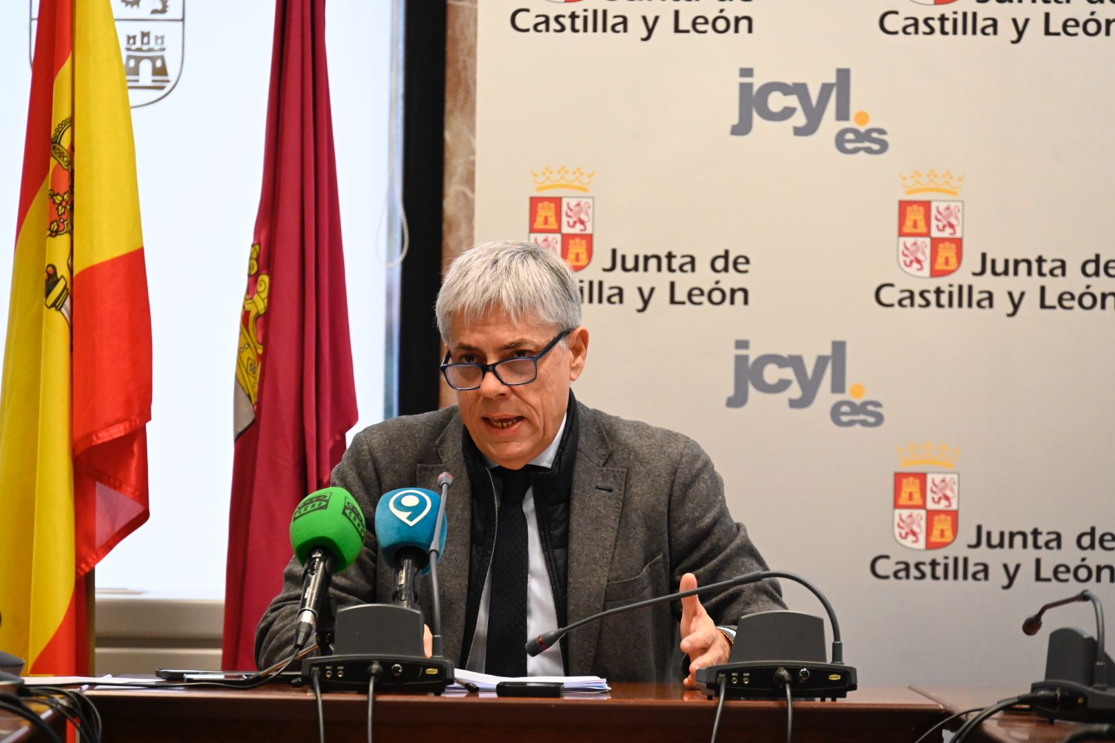 Eduardo Diego, delegado territorial de la Junta en León, en la presentación de las ayudas al alquiler. | SÁUL ARÉN
