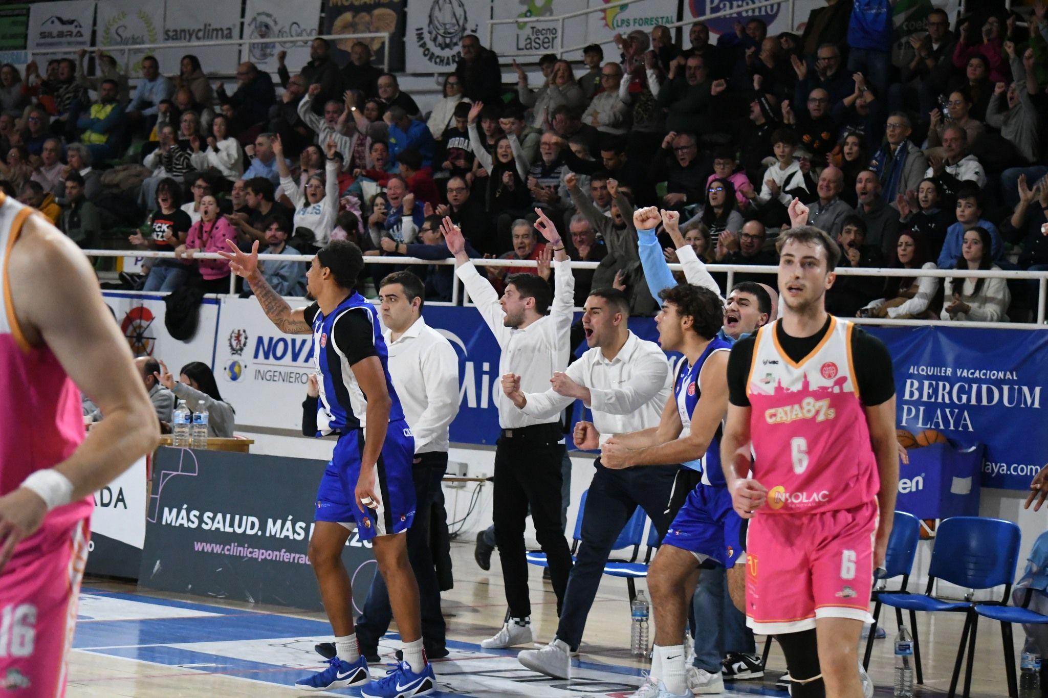 Ponferrada recibe a otro de los grandes equipos de la liga en un Lydia donde nadie ha podido ganar. REDBLANQUIAZUL